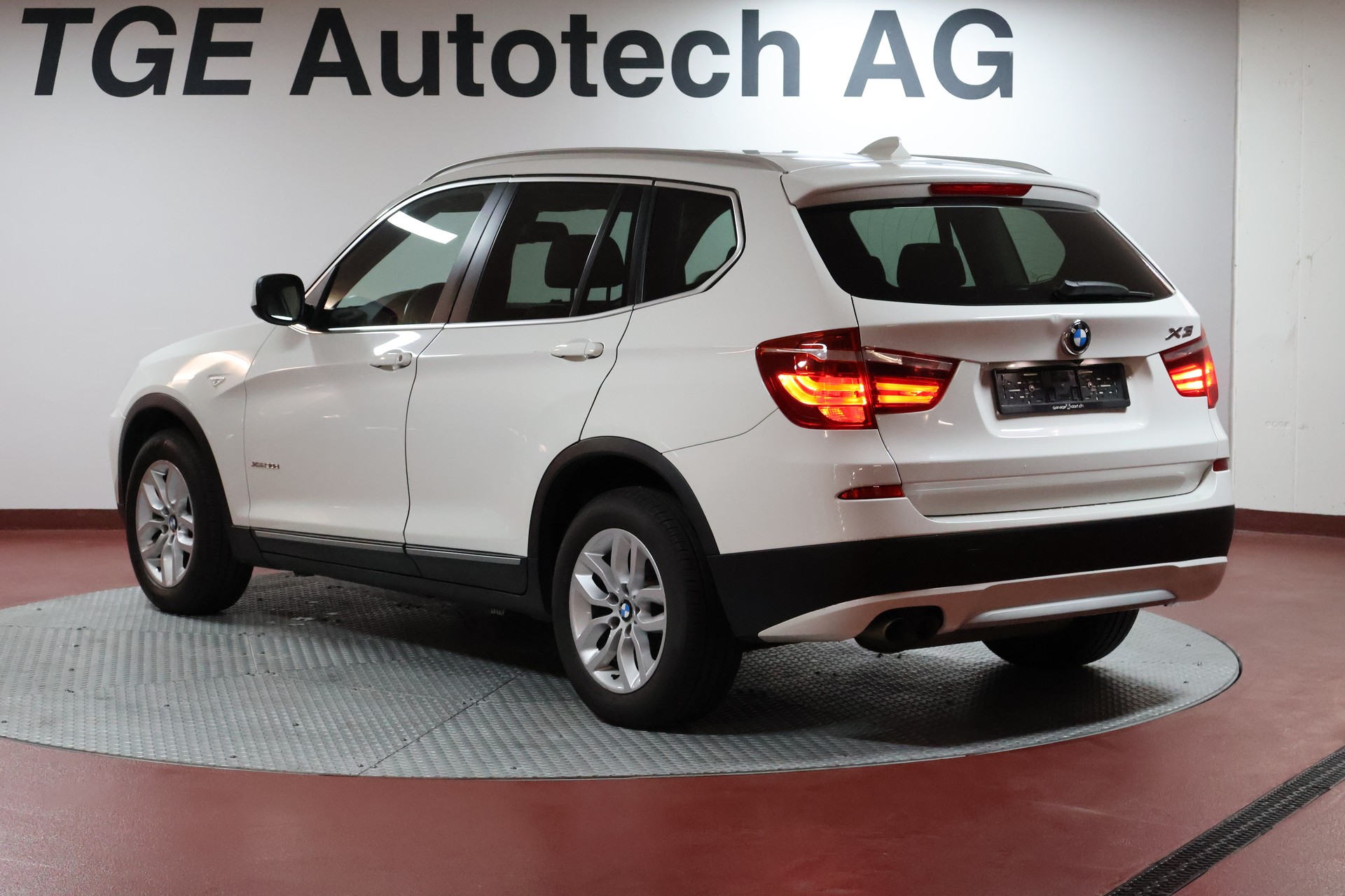 BMW X3 xDrive 30d Steptronic X LINE-image-20