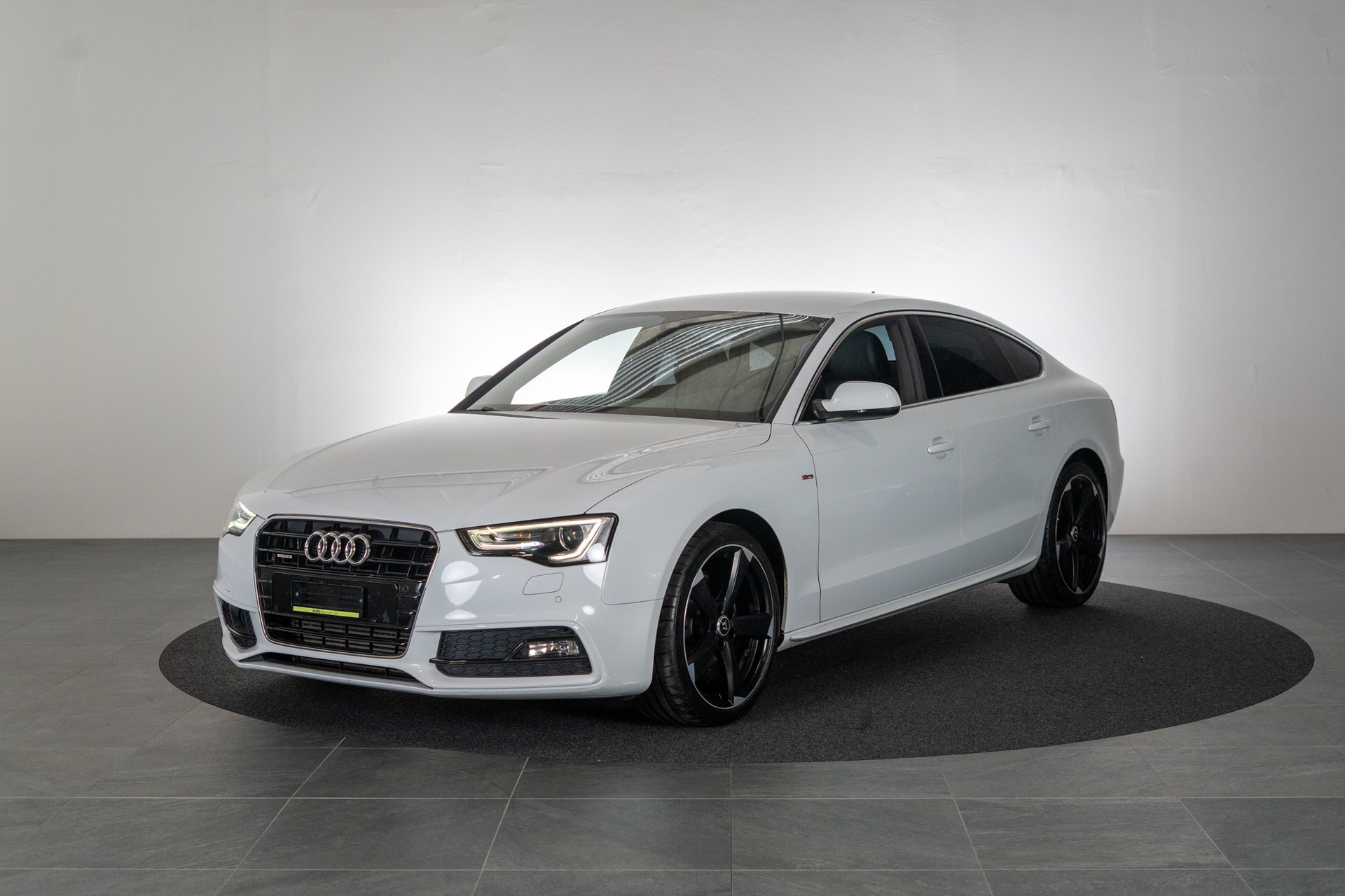 AUDI A5 Sportback 2.0 TFSI 225 quattro S-Tronic / S-Line / Rückfahrkamera / Tempomat-image-0