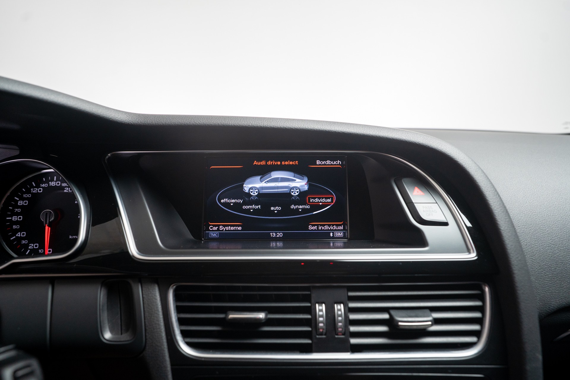 AUDI A5 Sportback 2.0 TFSI 225 quattro S-Tronic / S-Line / Rückfahrkamera / Tempomat-image-23
