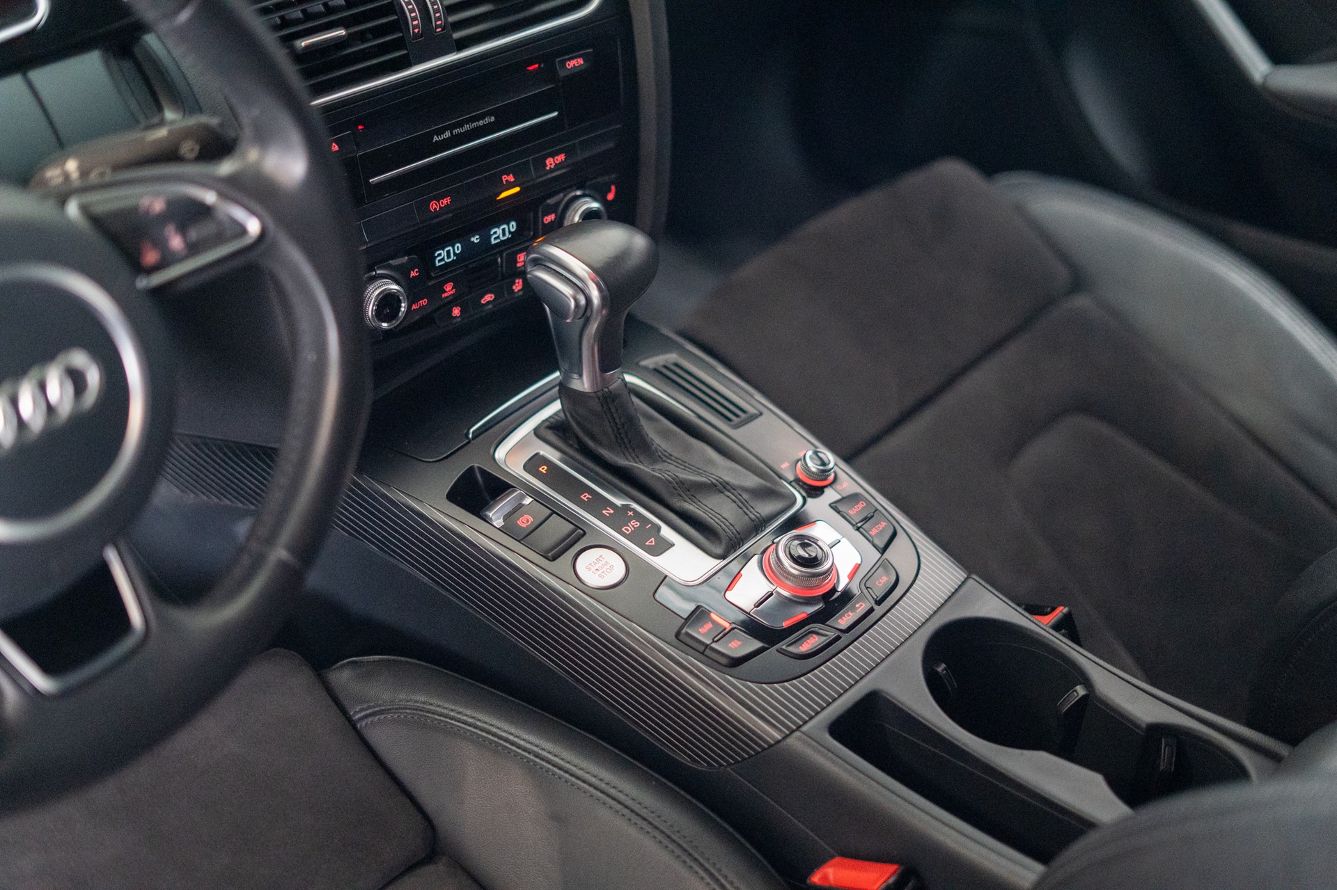 AUDI A5 Sportback 2.0 TFSI 225 quattro S-Tronic / S-Line / Rückfahrkamera / Tempomat-image-10