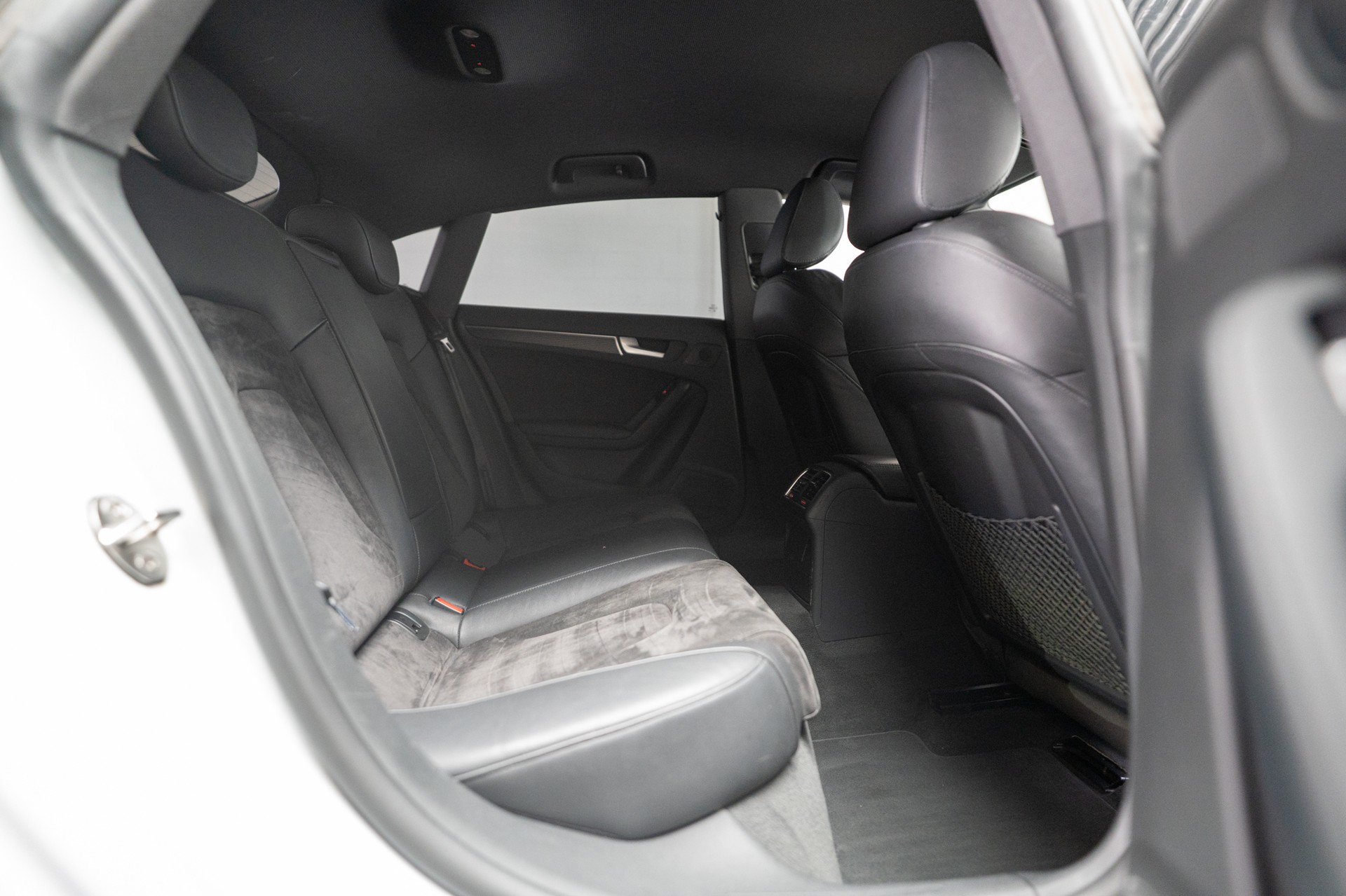 AUDI A5 Sportback 2.0 TFSI 225 quattro S-Tronic / S-Line / Rückfahrkamera / Tempomat-image-12