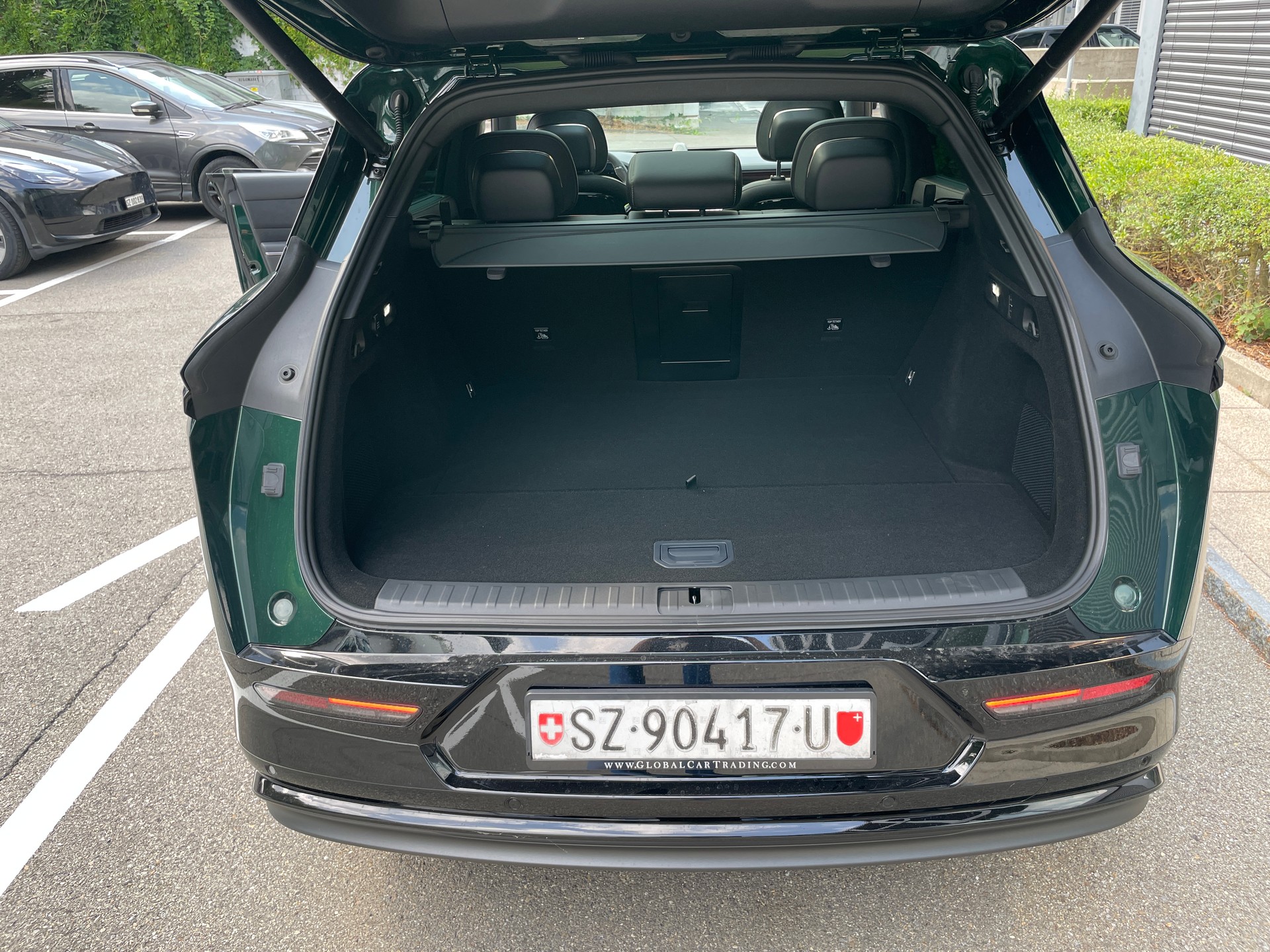 ZEEKR 7X 100kWh Privilege AWD mit Comfort inkl. Cockpit Paket mit AHK und 21" VOSSEN RÄDER-image-5