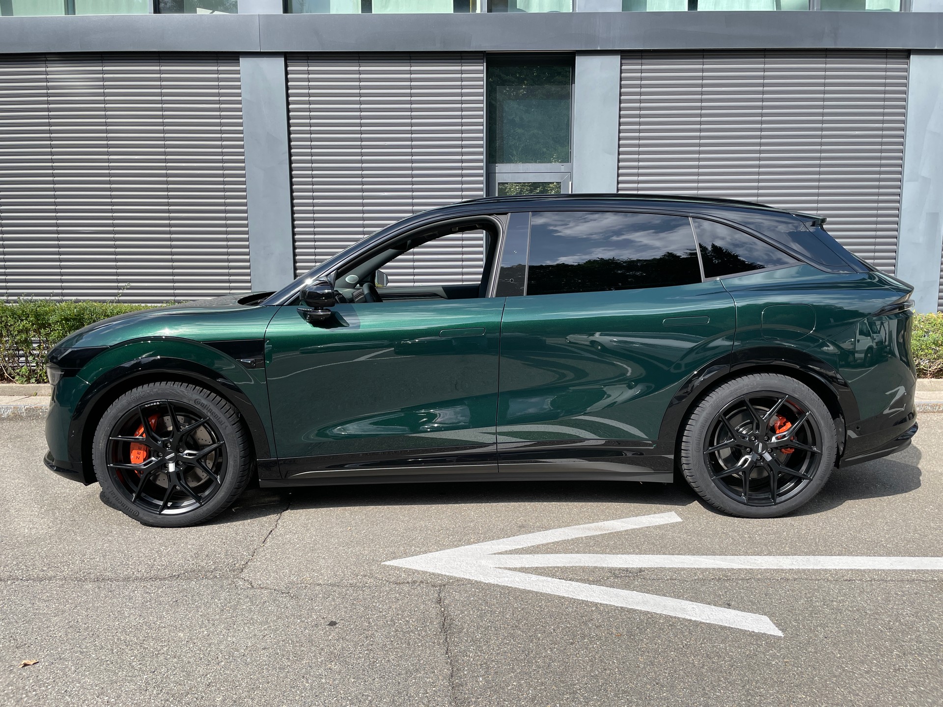 ZEEKR 7X 100kWh Privilege AWD mit Comfort inkl. Cockpit Paket mit AHK und 21" VOSSEN RÄDER-showroom-element-2