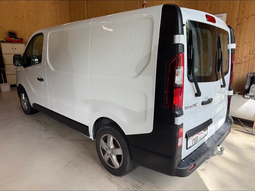 RENAULT Trafic 1.6 ENERGY TwinT. dCi125 2.9t Busin. L1H1-image-4