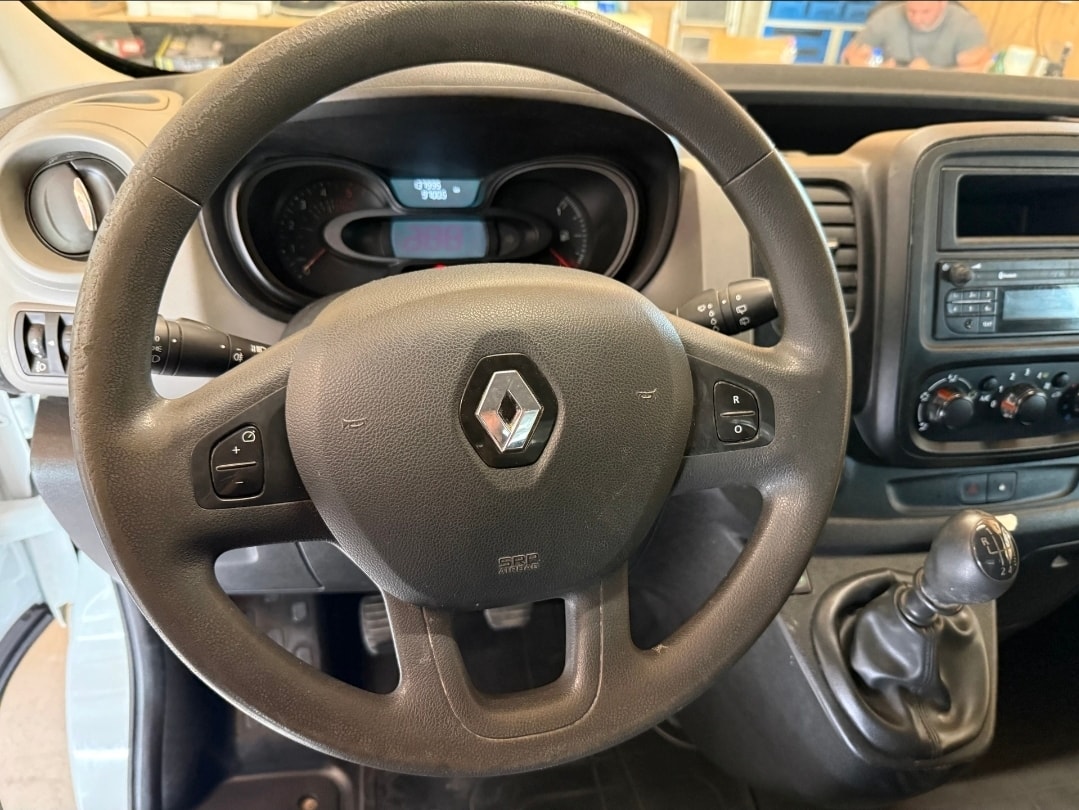 RENAULT Trafic 1.6 ENERGY TwinT. dCi125 2.9t Busin. L1H1-image-6
