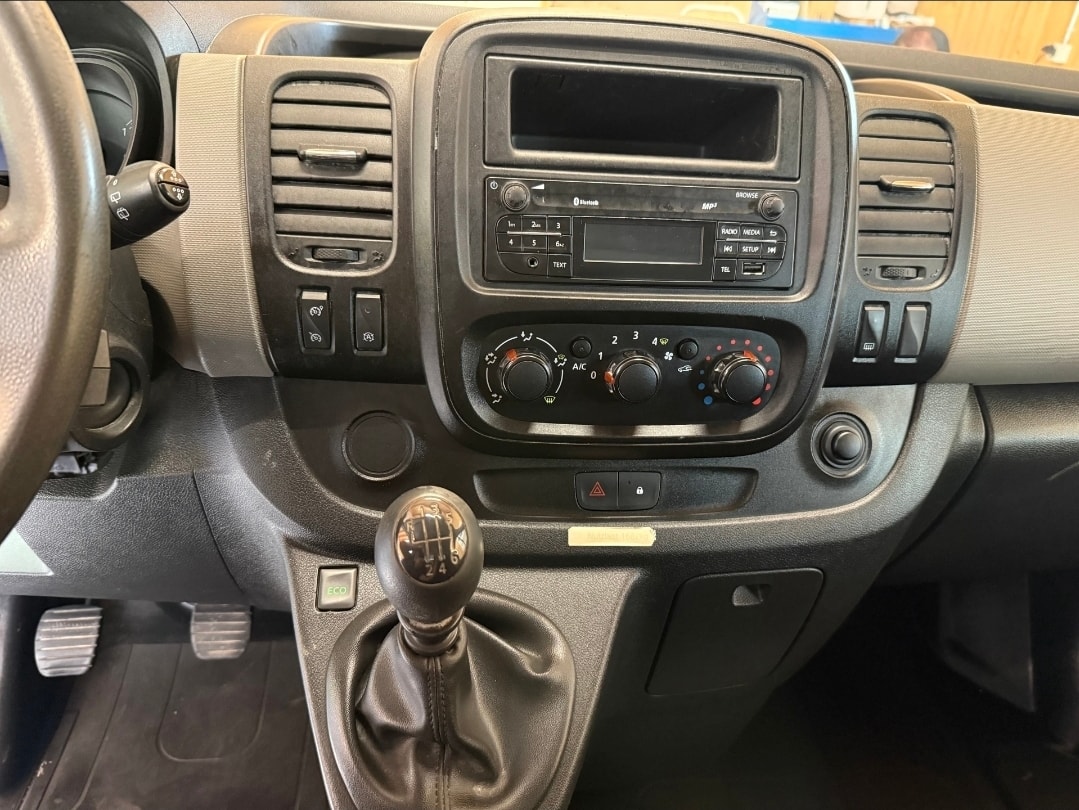 RENAULT Trafic 1.6 ENERGY TwinT. dCi125 2.9t Busin. L1H1-image-8