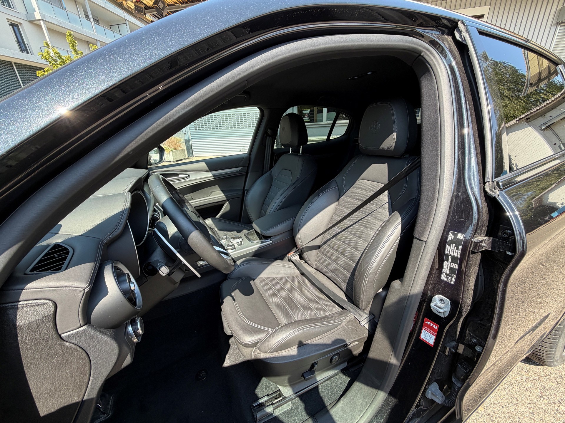 ALFA ROMEO Stelvio 2.2 JTDM Veloce Pack Premium Q4 AT8-image-6