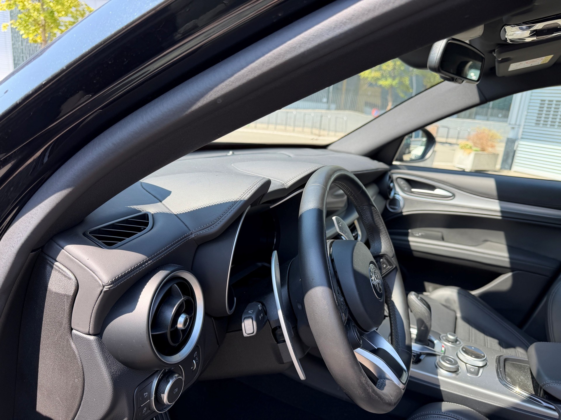 ALFA ROMEO Stelvio 2.2 JTDM Veloce Pack Premium Q4 AT8-image-2