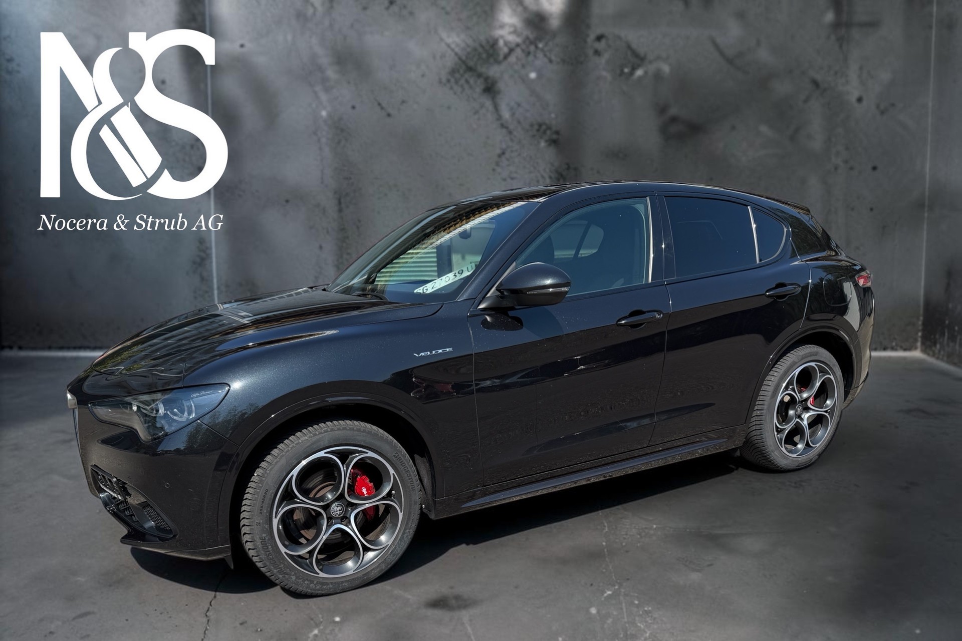 ALFA ROMEO Stelvio 2.2 JTDM Veloce Pack Premium Q4 AT8-image-1