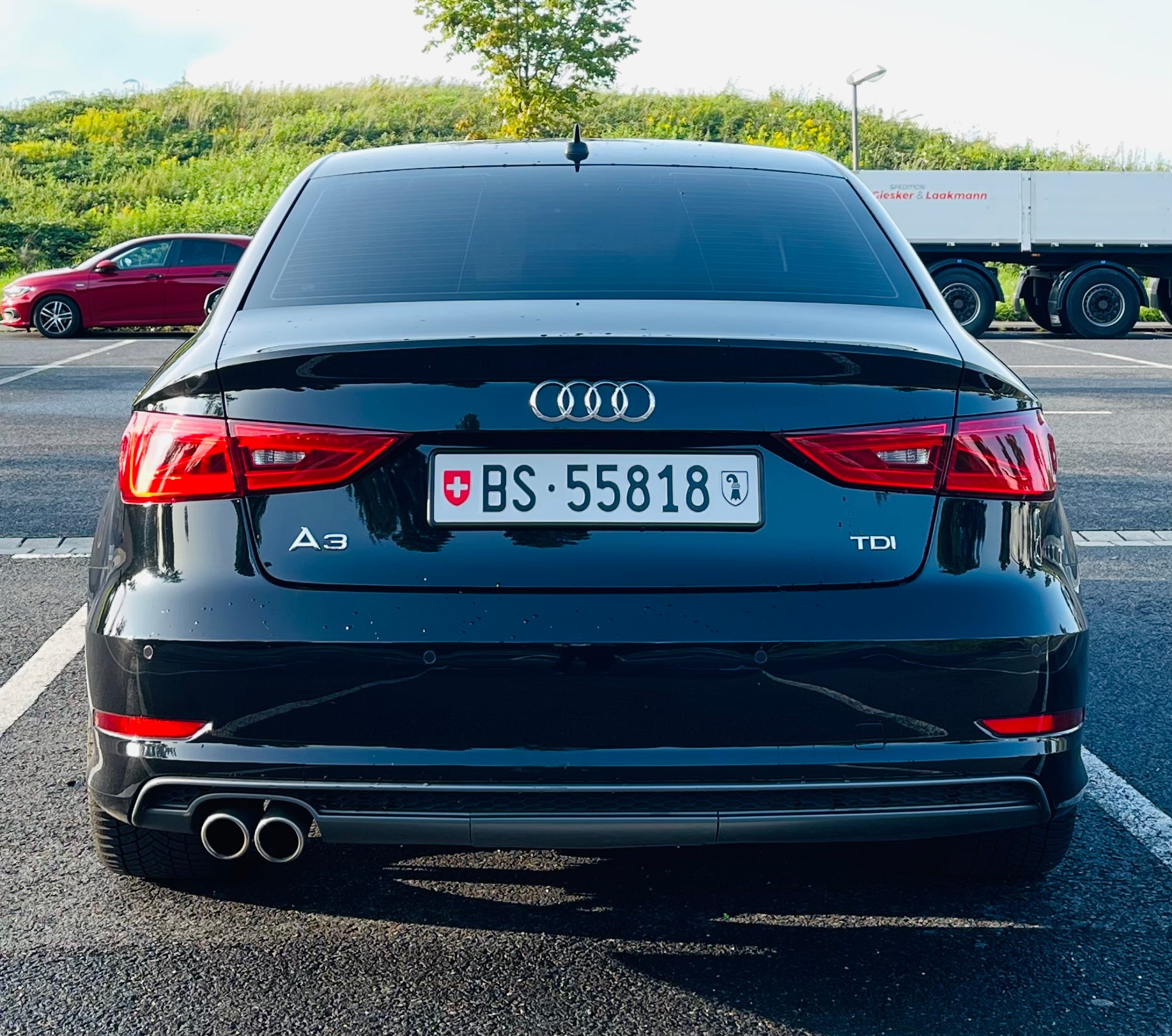 AUDI AUDI A3 S-Line 2.0 TDI Limousine * PS 150 * Navigation * Tempomat * 8 fach * frisch ab MFK *-image-4