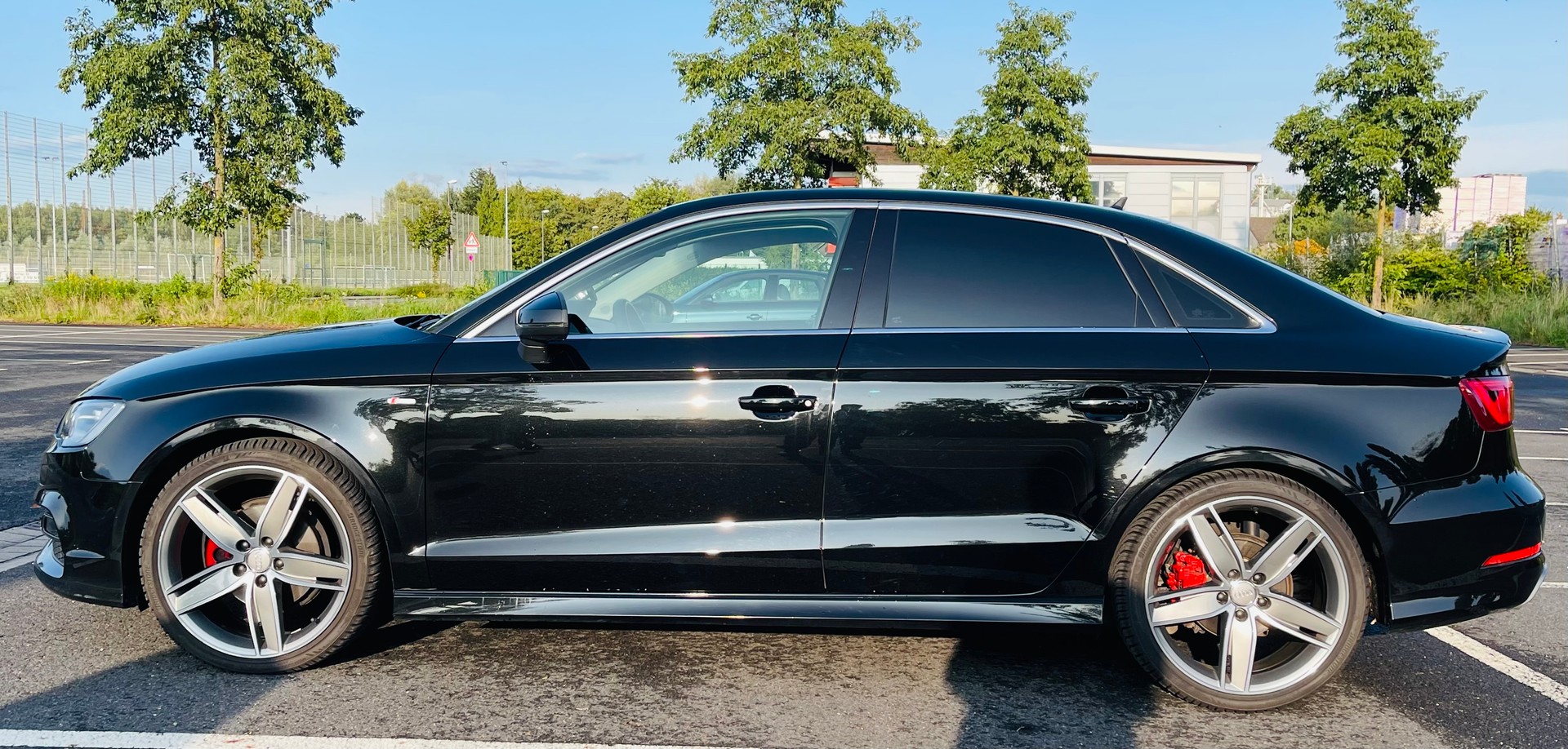 AUDI AUDI A3 S-Line 2.0 TDI Limousine * PS 150 * Navigation * Tempomat * 8 fach * frisch ab MFK *-image-3