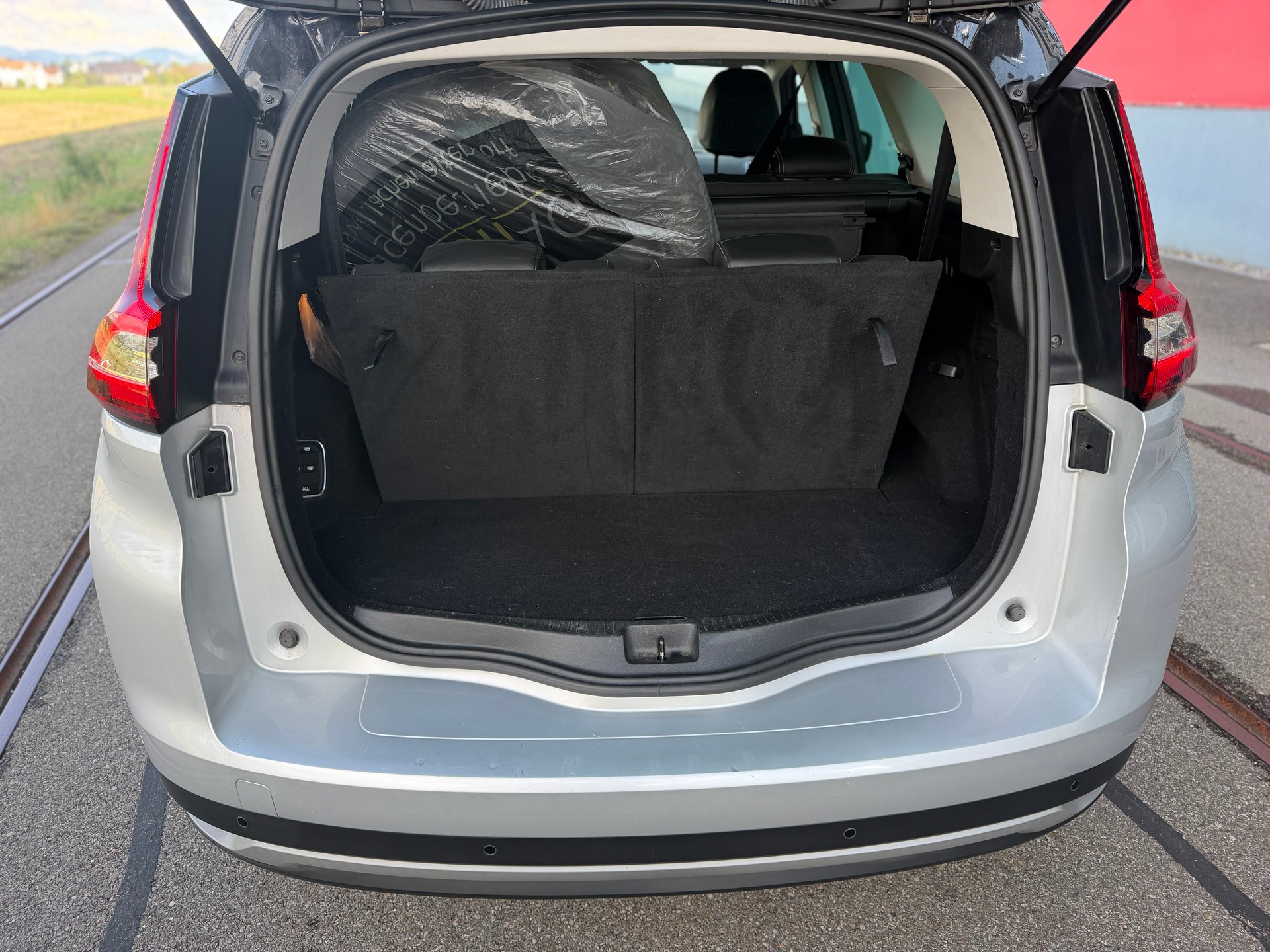 RENAULT Grand Scénic 1.3 16V Turbo Intens EDC-image-8