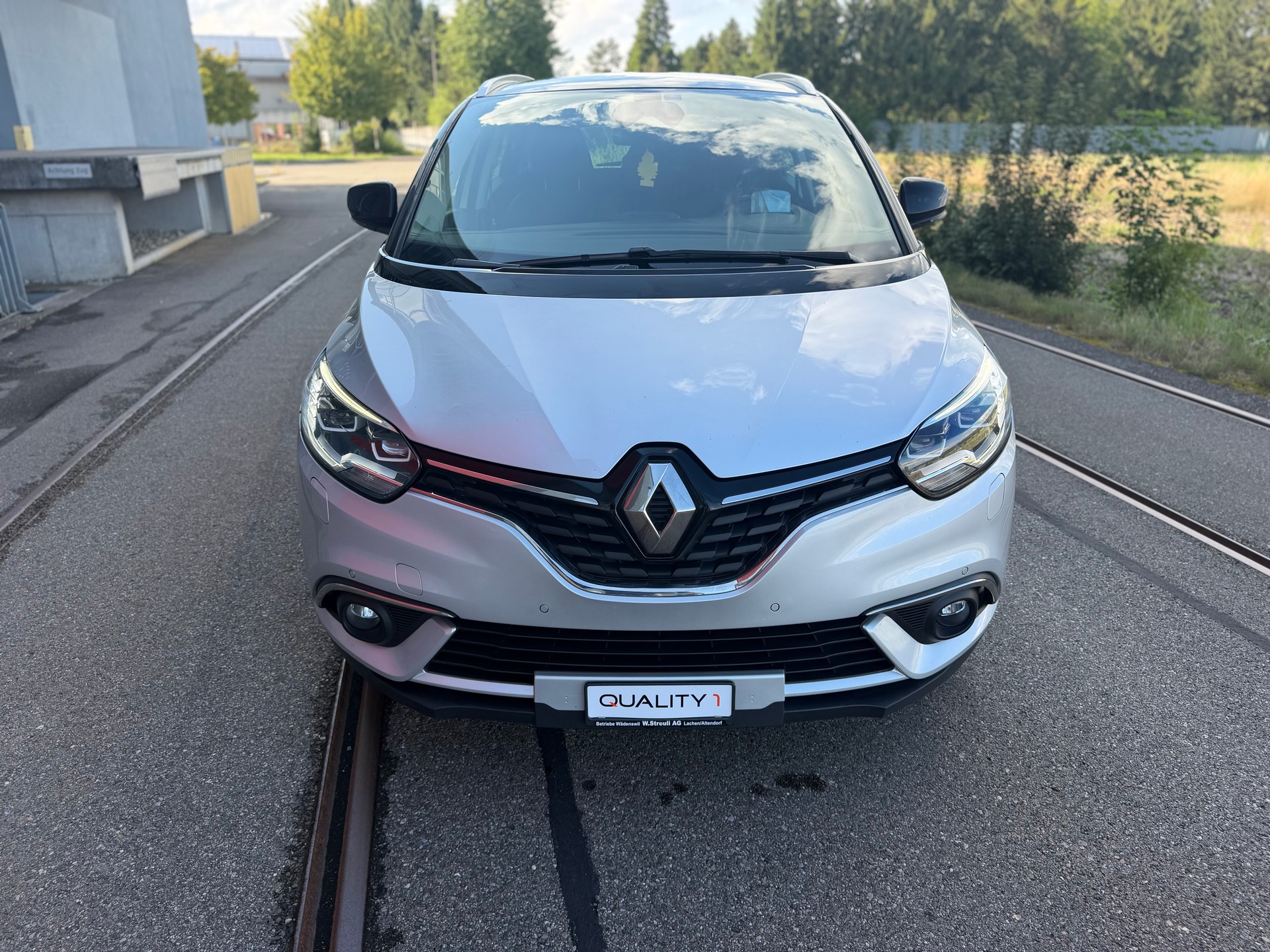 RENAULT Grand Scénic 1.3 16V Turbo Intens EDC-image-1