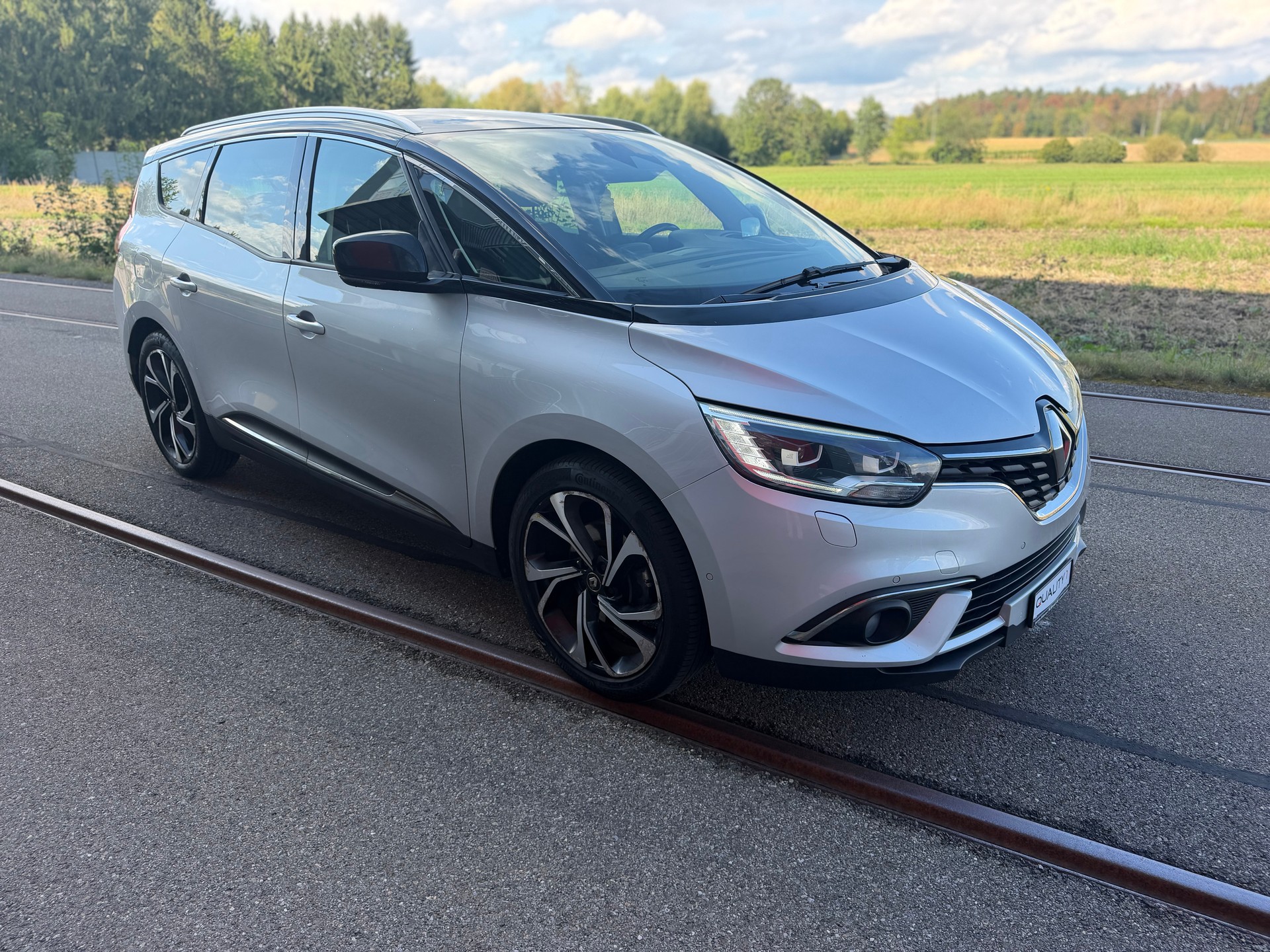 RENAULT Grand Scénic 1.3 16V Turbo Intens EDC-image-2