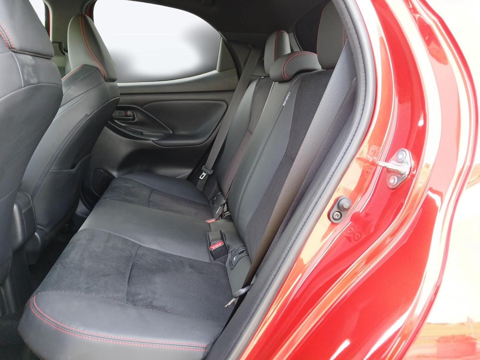 TOYOTA Yaris 1.5 VVT-i HSD GR Sport-image-9