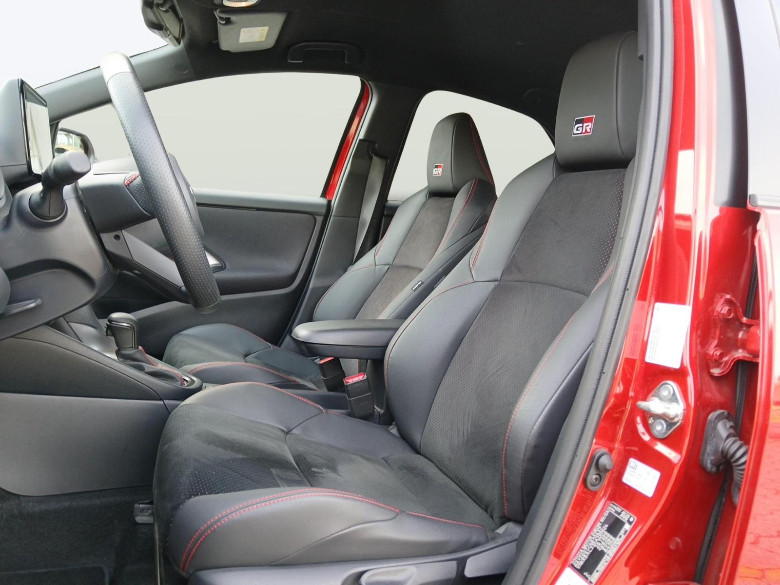 TOYOTA Yaris 1.5 VVT-i HSD GR Sport-image-8