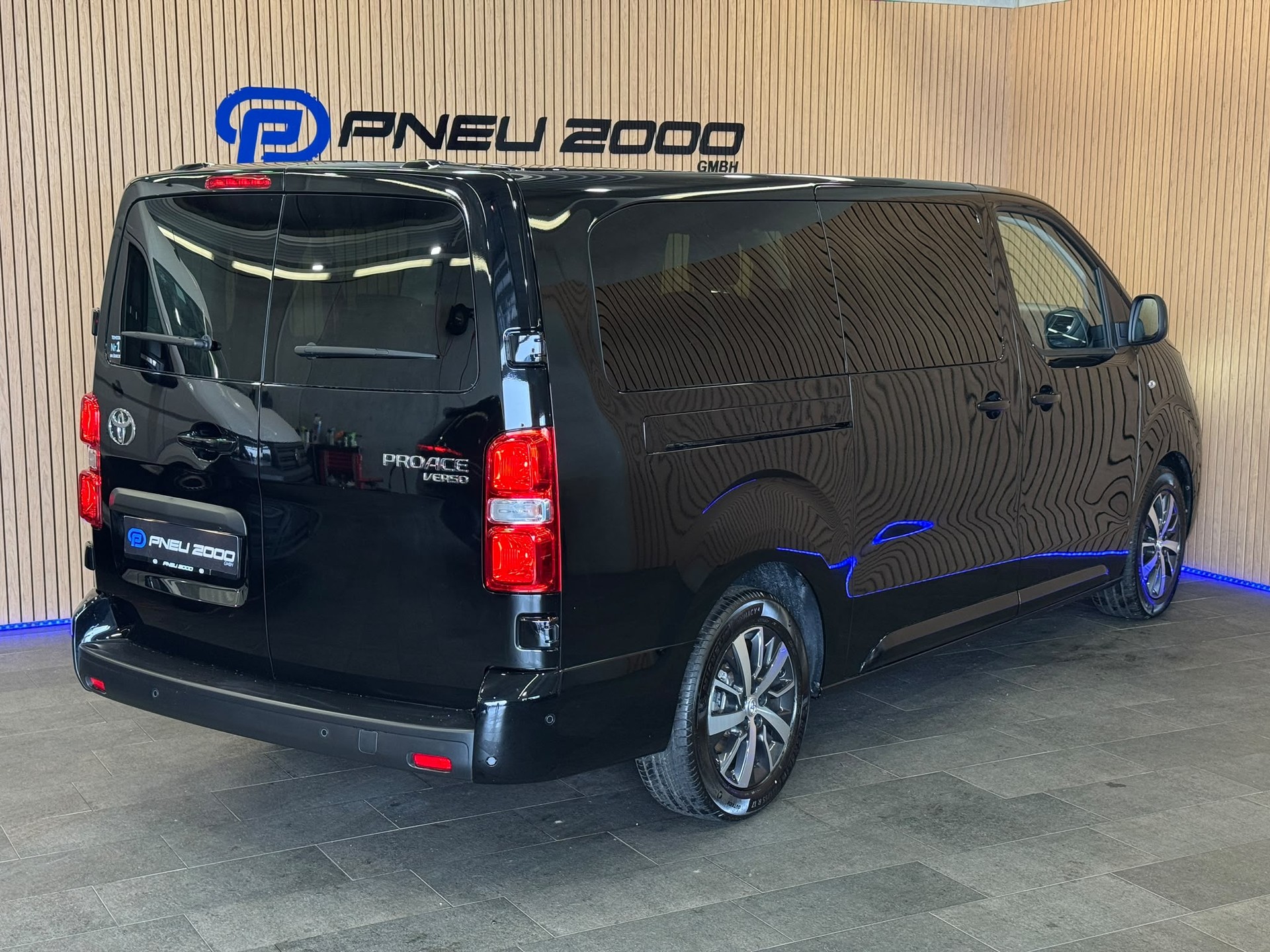 TOYOTA Proace Verso 2.0 D-4D AT Trend Long Business-image-5