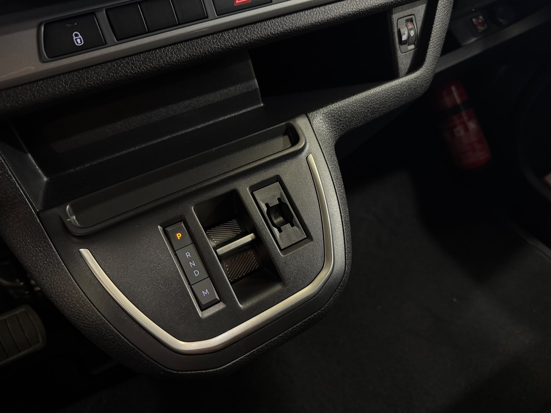 TOYOTA Proace Verso 2.0 D-4D AT Trend Long Business-image-13