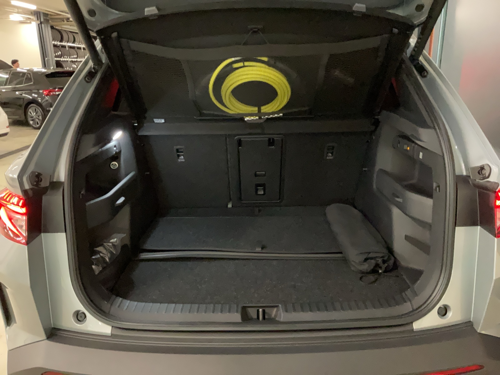 SKODA Elroq RS 4x4-image-12
