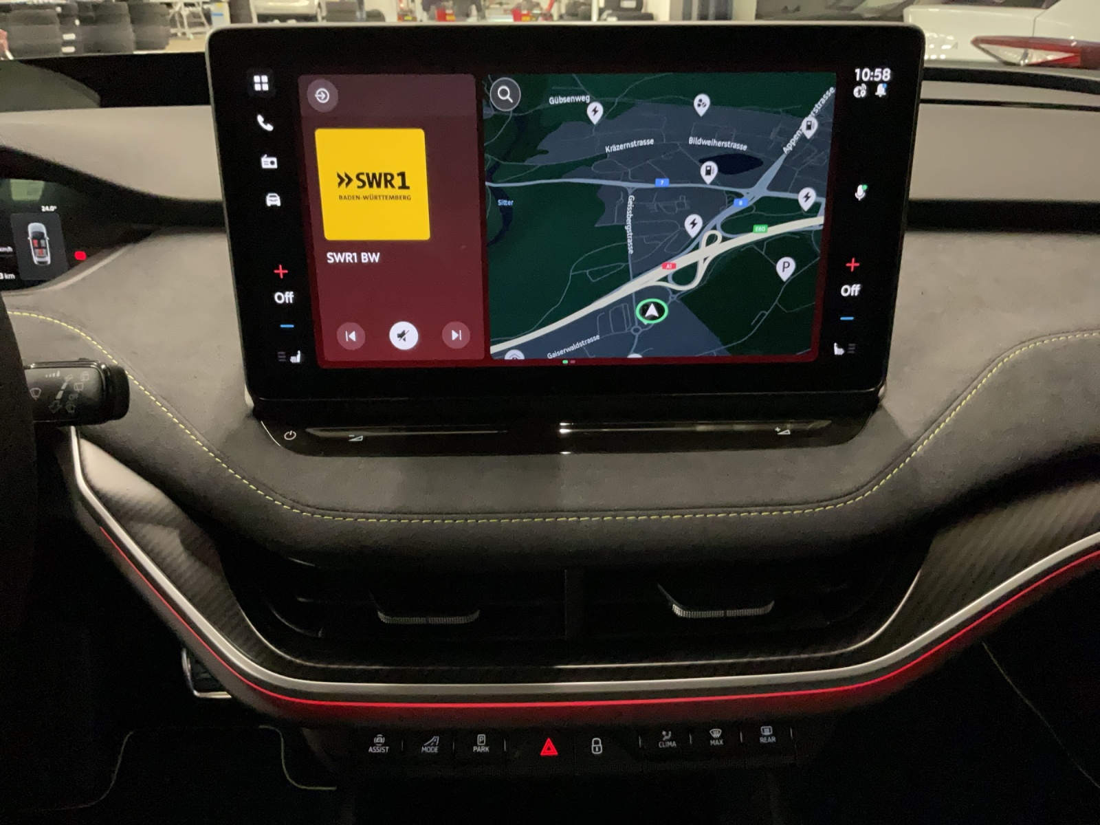 SKODA Elroq RS 4x4-image-9