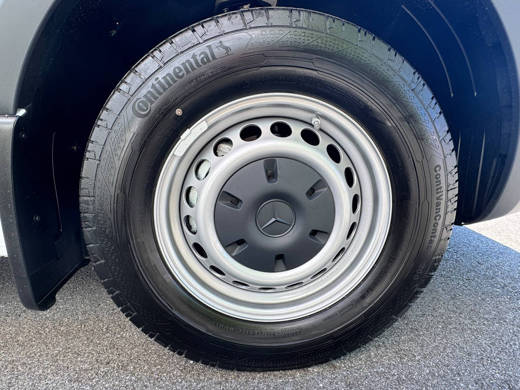 MERCEDES-BENZ Sprinter 317 CDI Pro Aufbau mit Hebebühne 4325 L-image-15