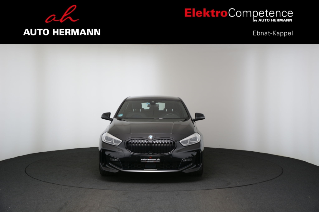 BMW 116d Steptronic M Sport-image-1