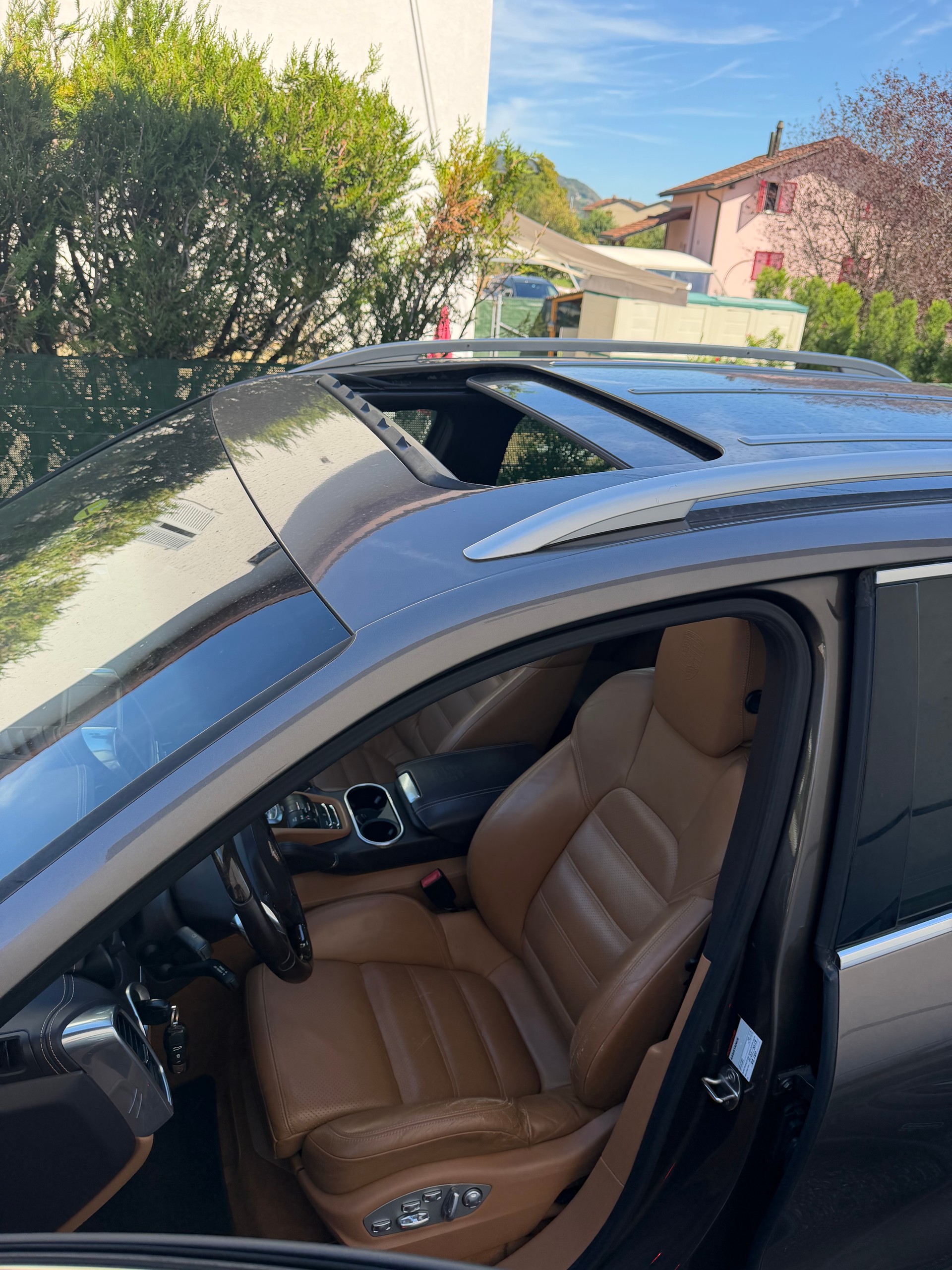 PORSCHE Cayenne Diesel-image-12