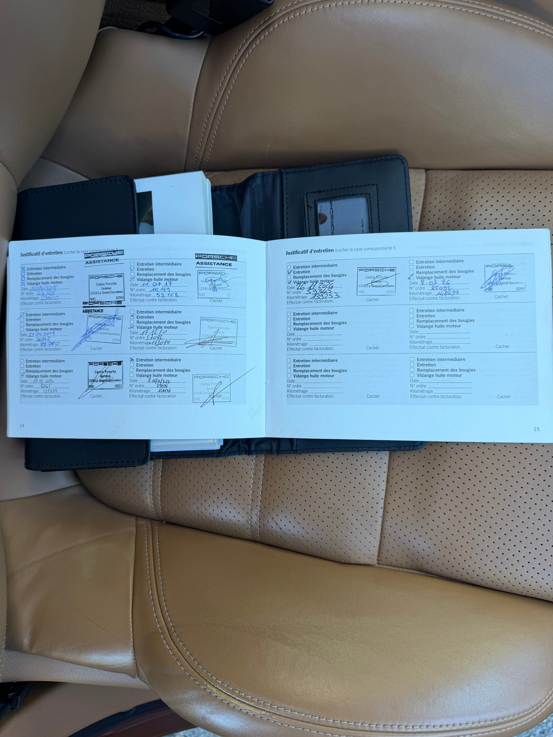 PORSCHE Cayenne Diesel-image-15