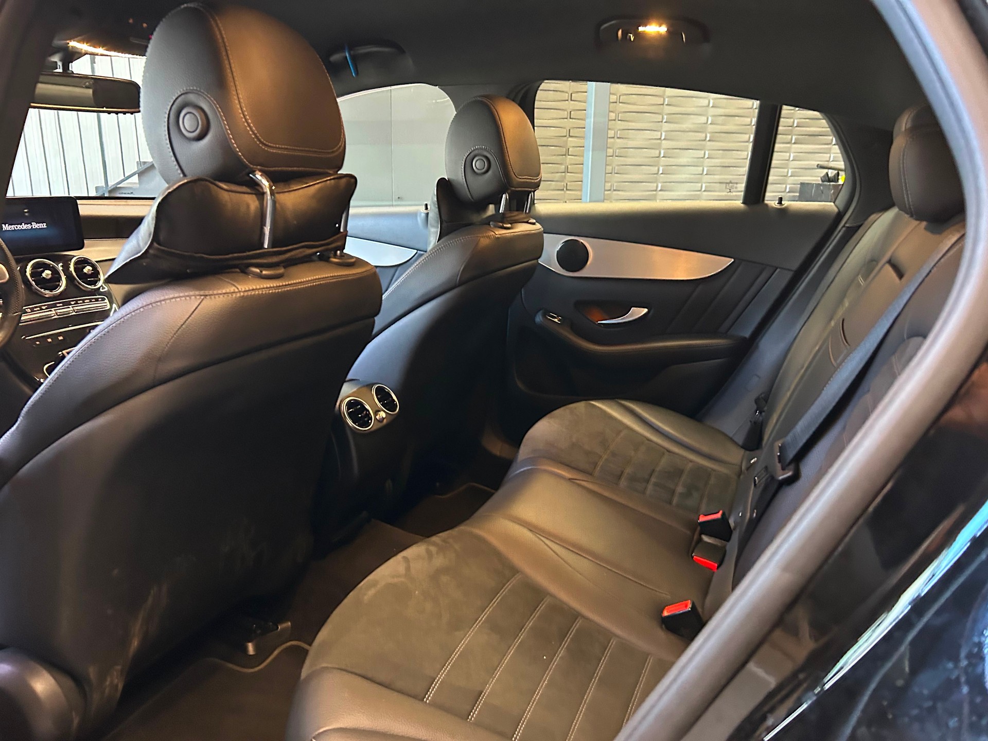 MERCEDES-BENZ GLC Coupé 220 d AMG Line 4Matic 9G-Tronic-image-9