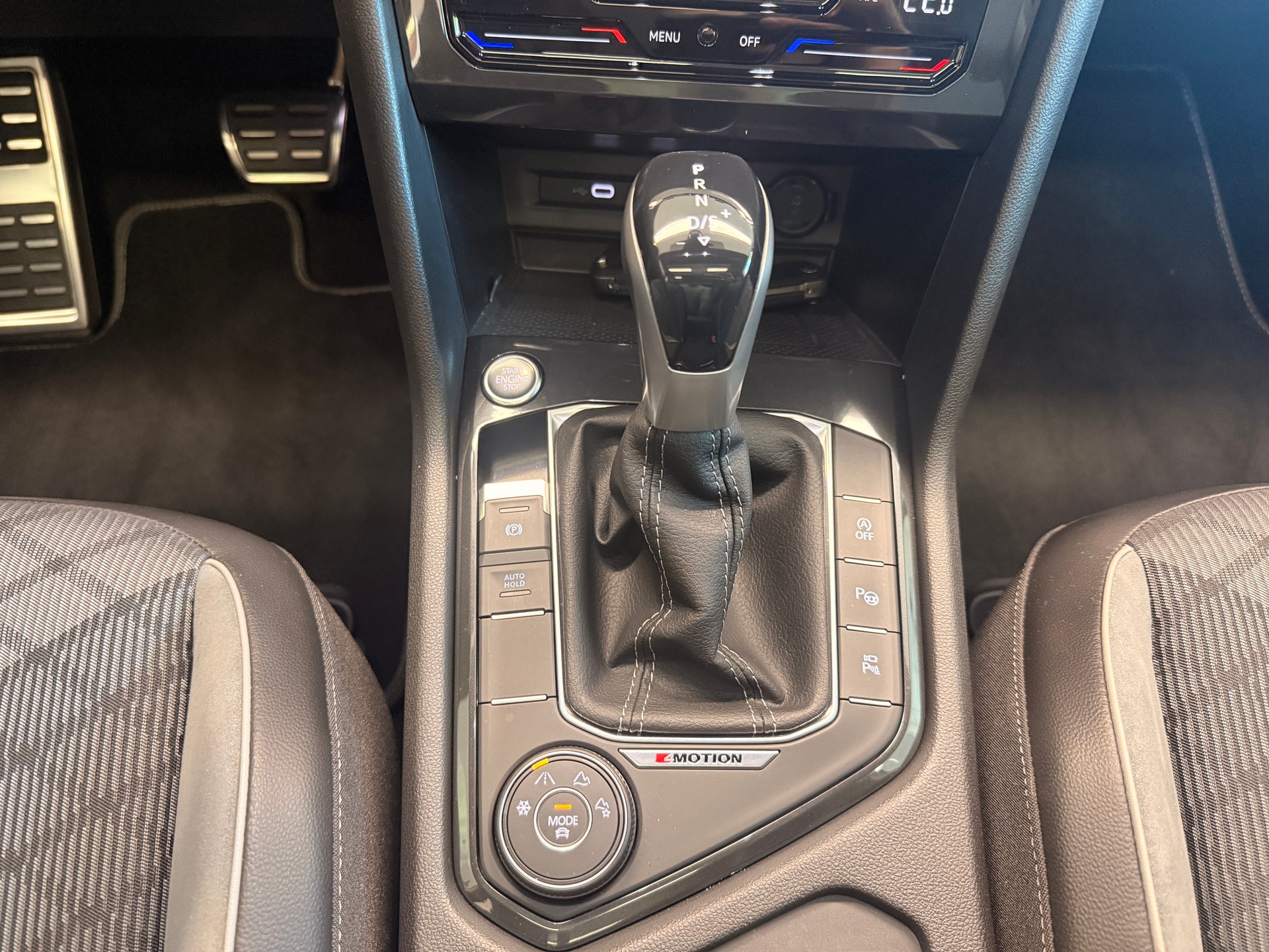 VW Tiguan 2.0 TSI R-Line DSG-image-6