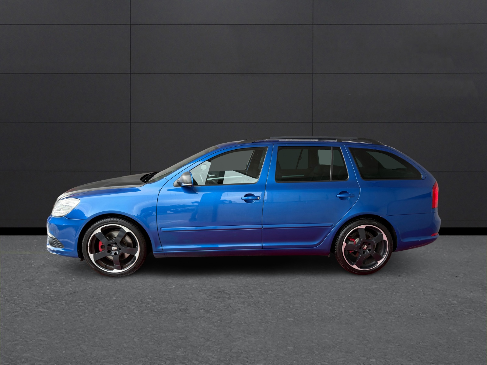 SKODA Octavia Combi 2.0 TSI RS DSG-showroom-element-1