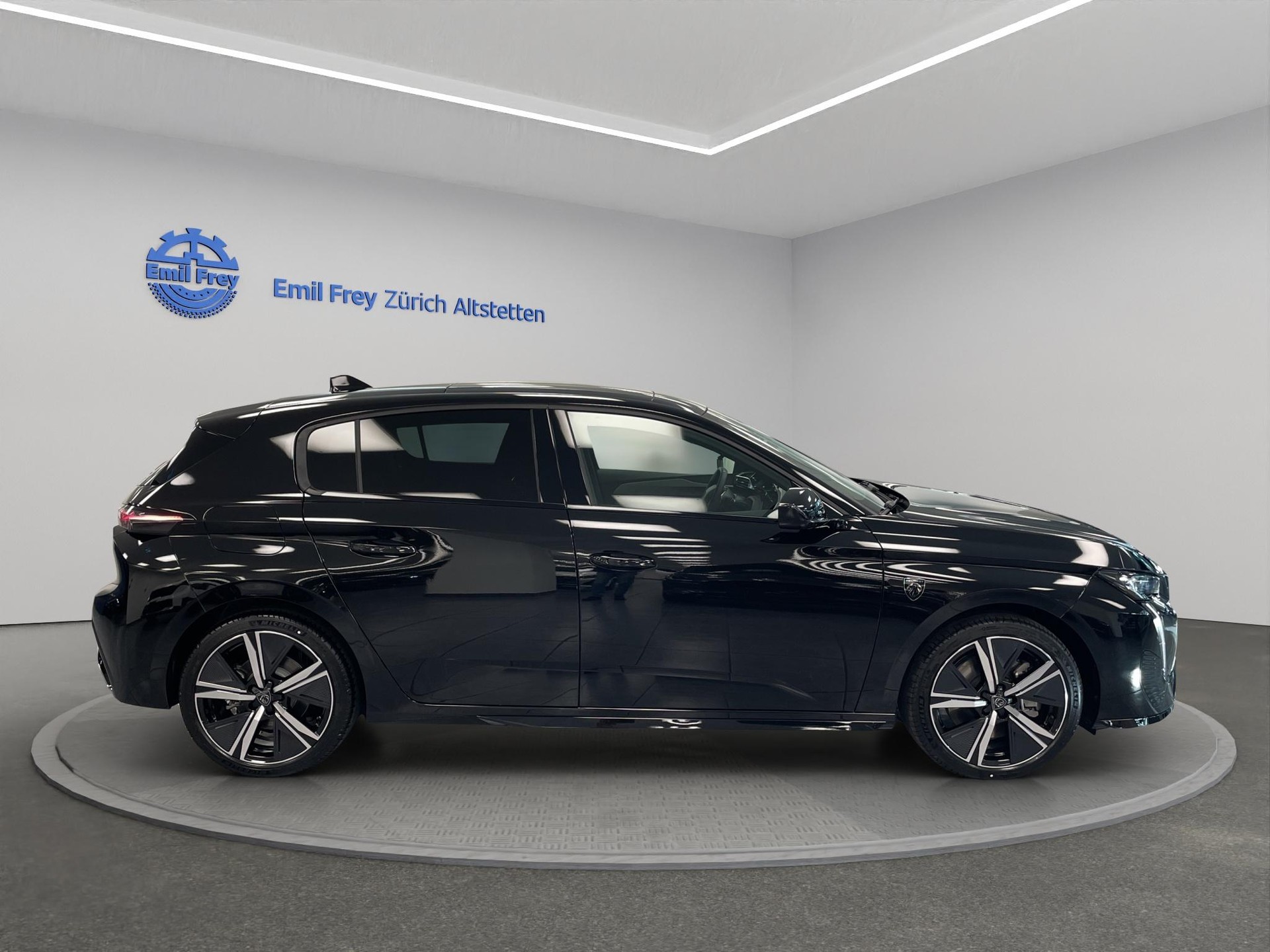 PEUGEOT 308 1.6 PHEV 180 GT-image-3