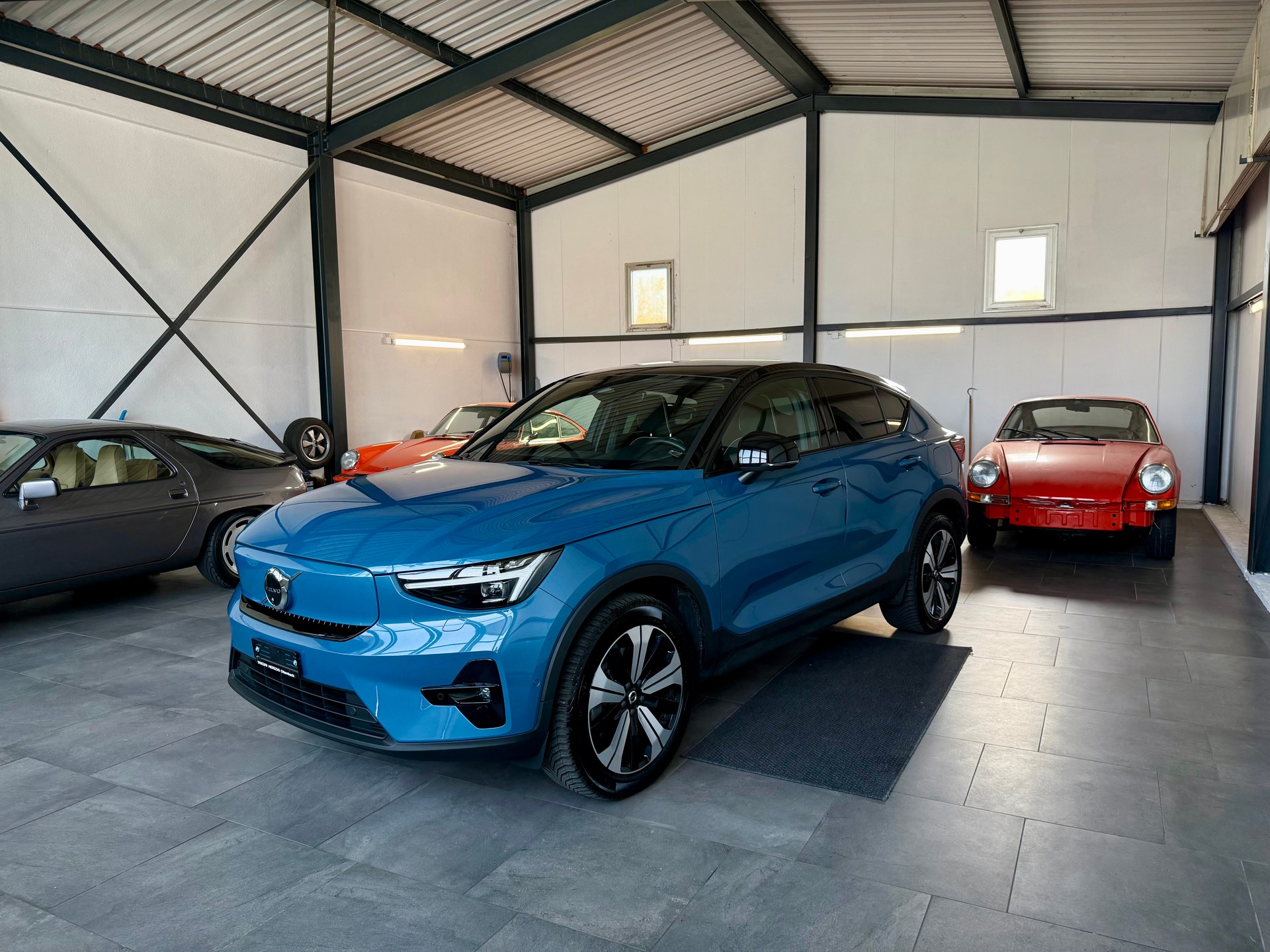 VOLVO C40 Recharge Twin AWD Pure Electric-image-2