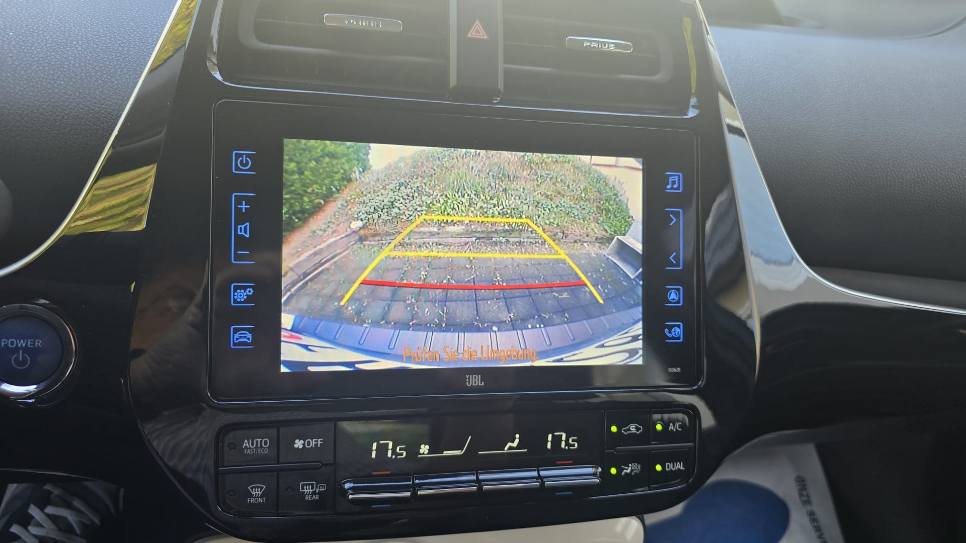 TOYOTA Prius 1.8 VVT-i Plug-in Hybrid Premium Leather / navi / DAB / 8 räder, roues-image-10