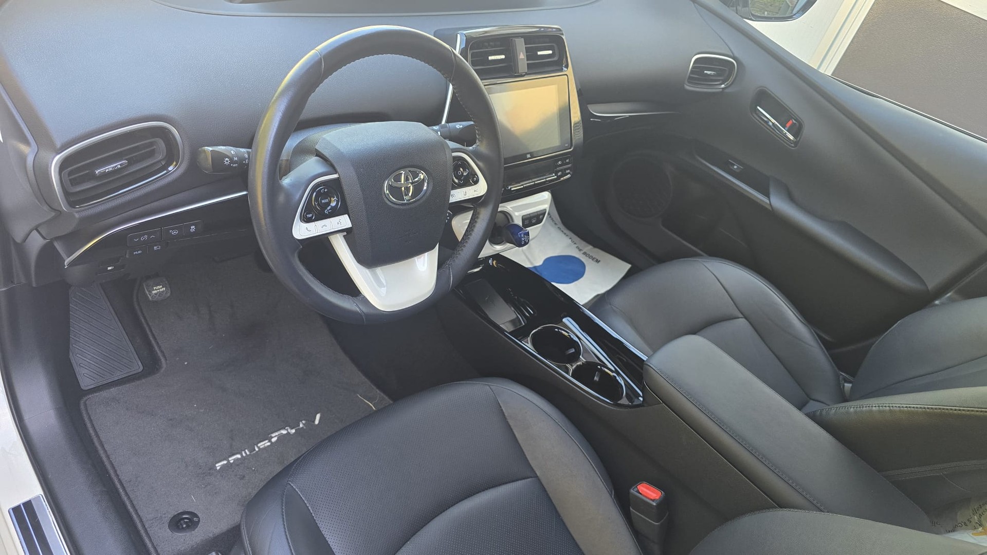 TOYOTA Prius 1.8 VVT-i Plug-in Hybrid Premium Leather / navi / DAB / 8 räder, roues-image-5