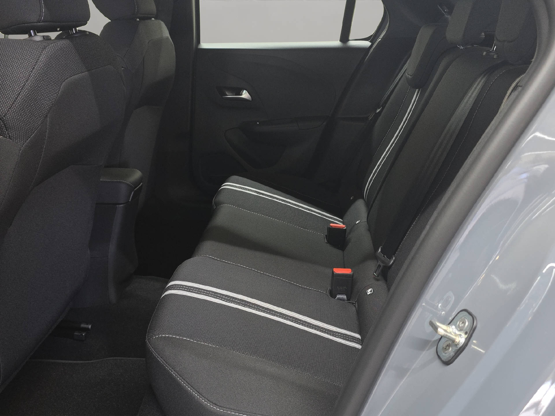 OPEL Corsa 1.2 T Hybrid Viva-image-12