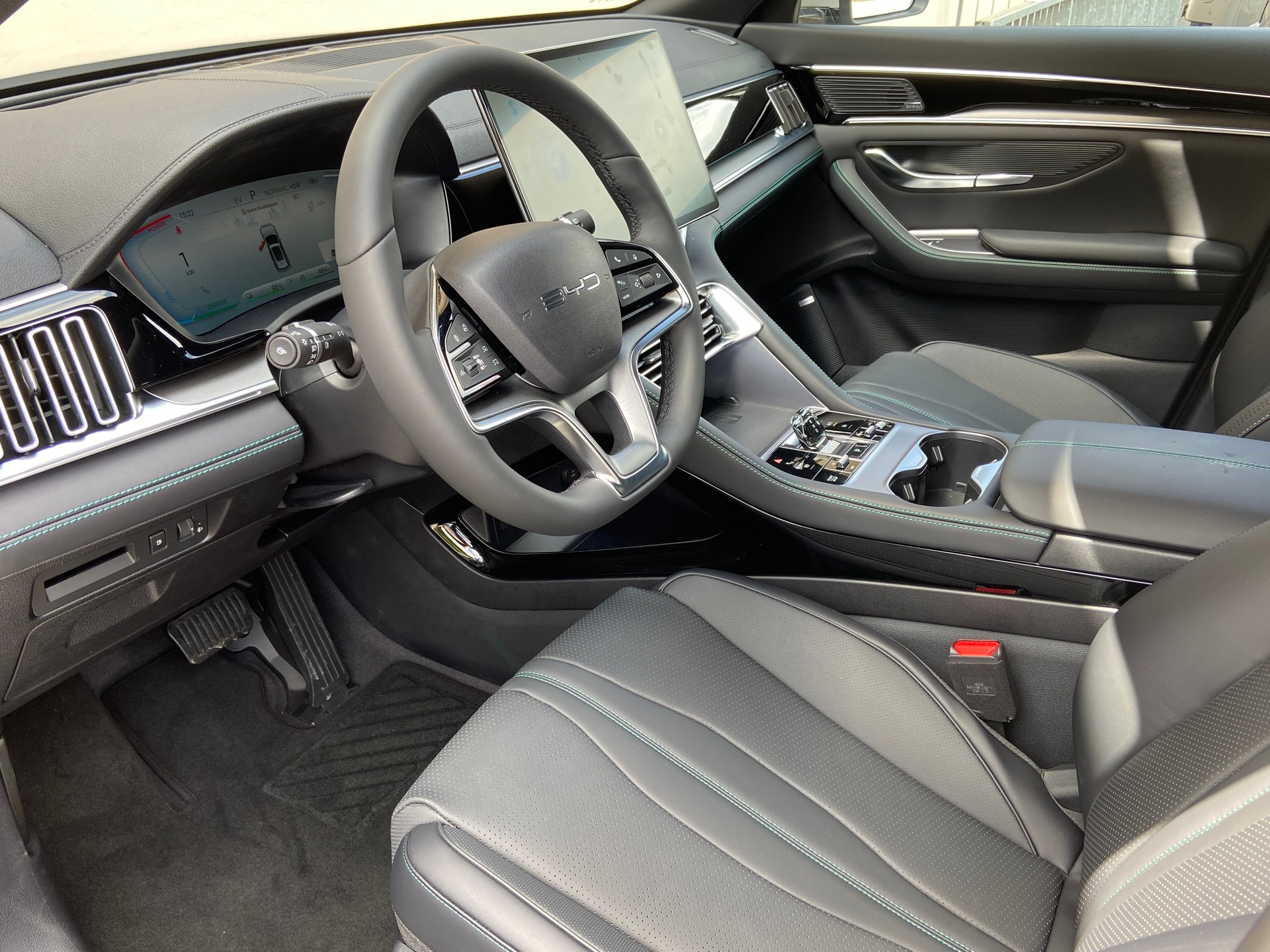BYD Seal U DM-i Comfort-image-5