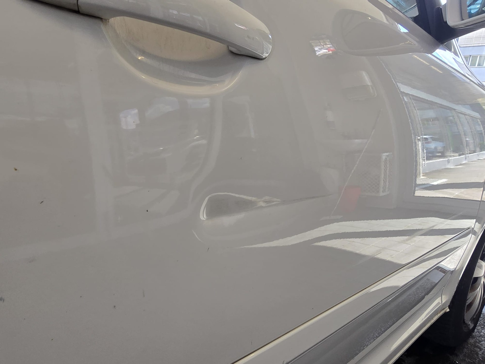 SKODA Octavia Combi 1.8 TSI Laurin & Klement 4x4-image-6
