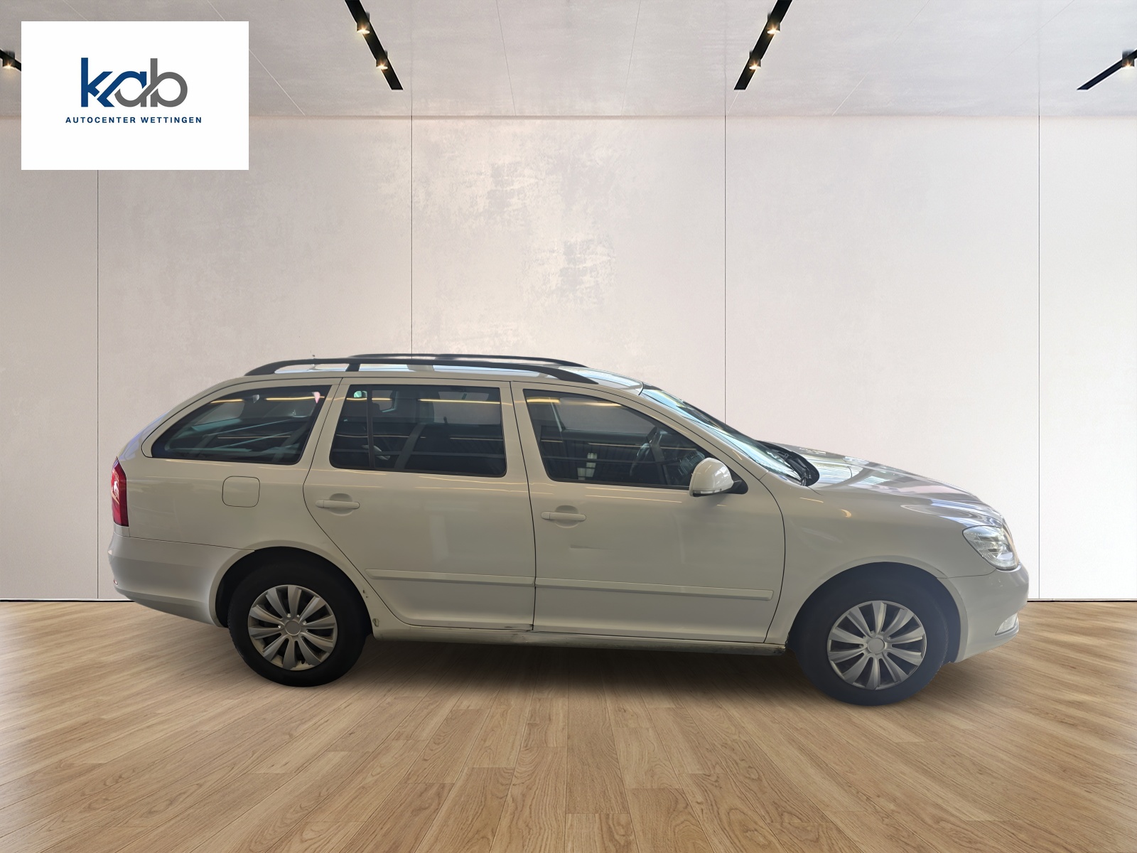 SKODA Octavia Combi 1.8 TSI Laurin & Klement 4x4-image-9