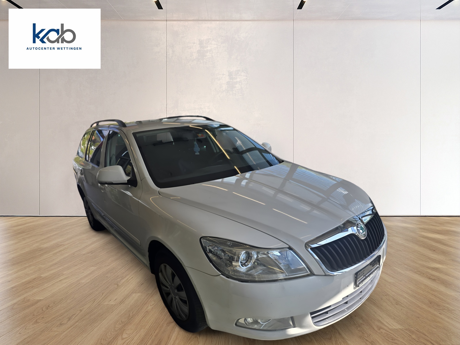 SKODA Octavia Combi 1.8 TSI Laurin & Klement 4x4-image-12