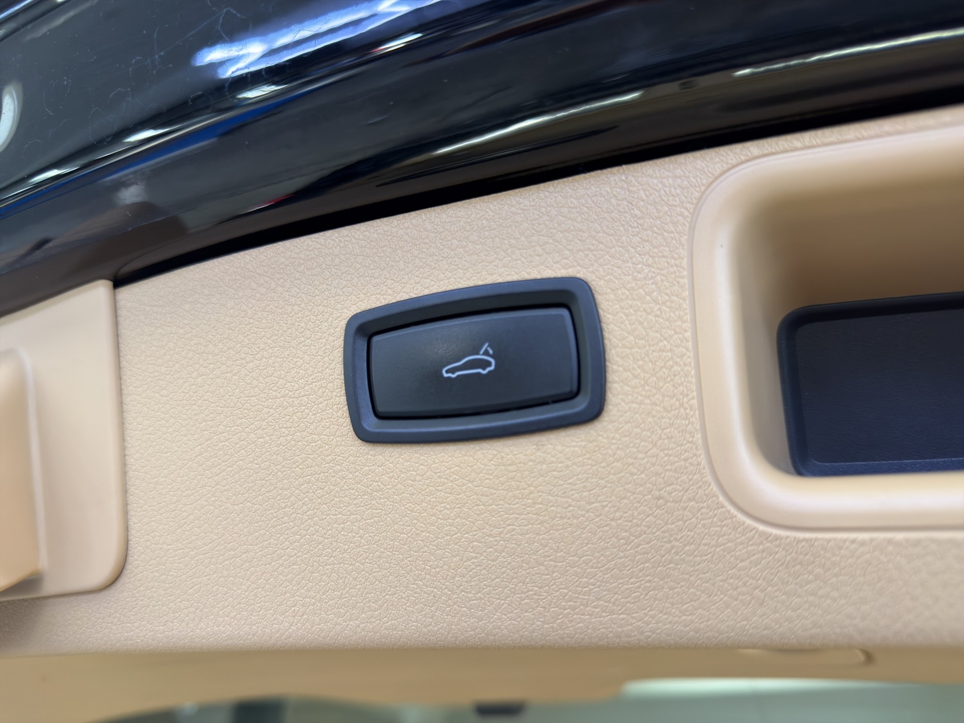 PORSCHE Macan S Diesel PDK-image-24