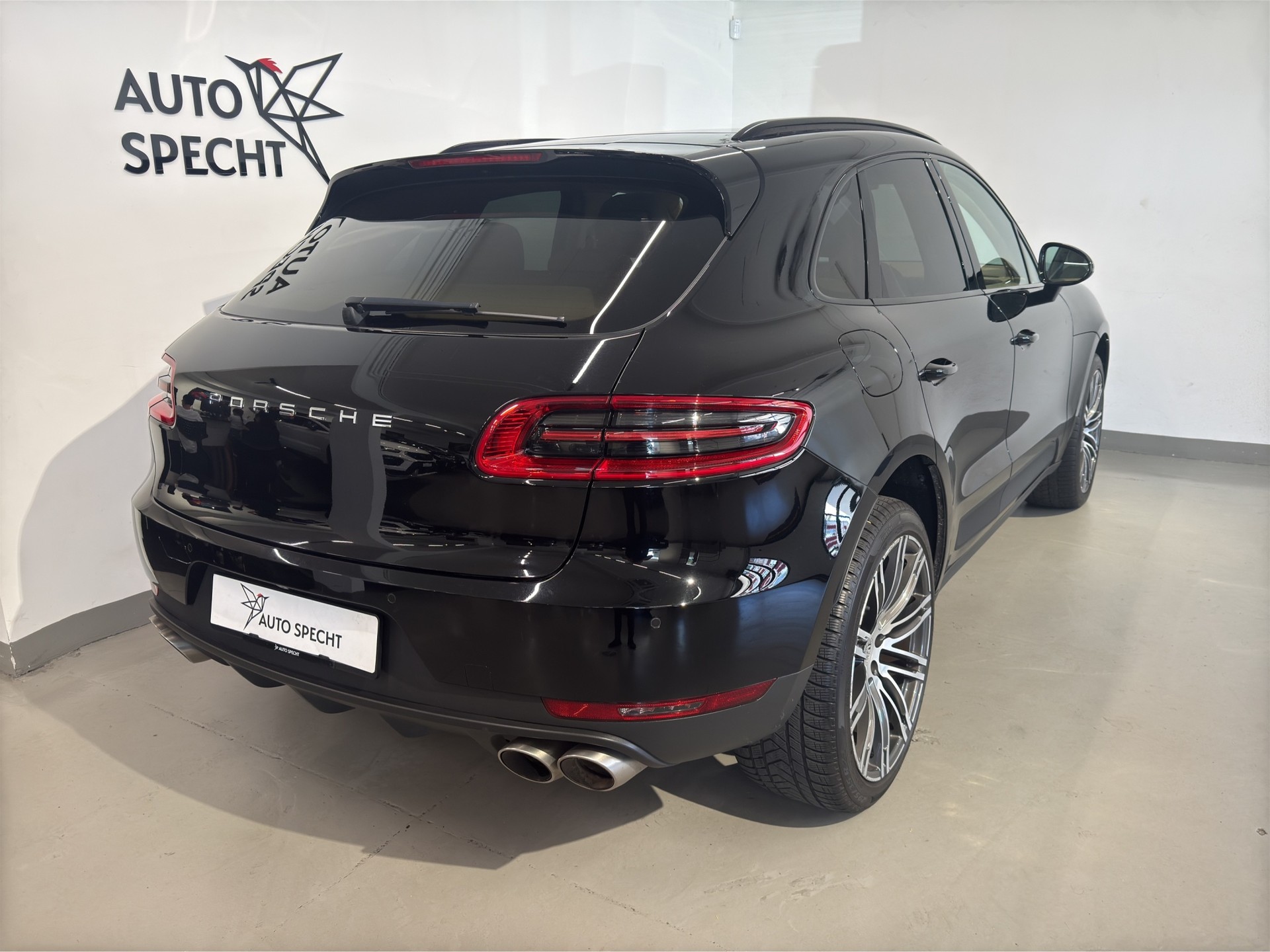 PORSCHE Macan S Diesel PDK-image-3
