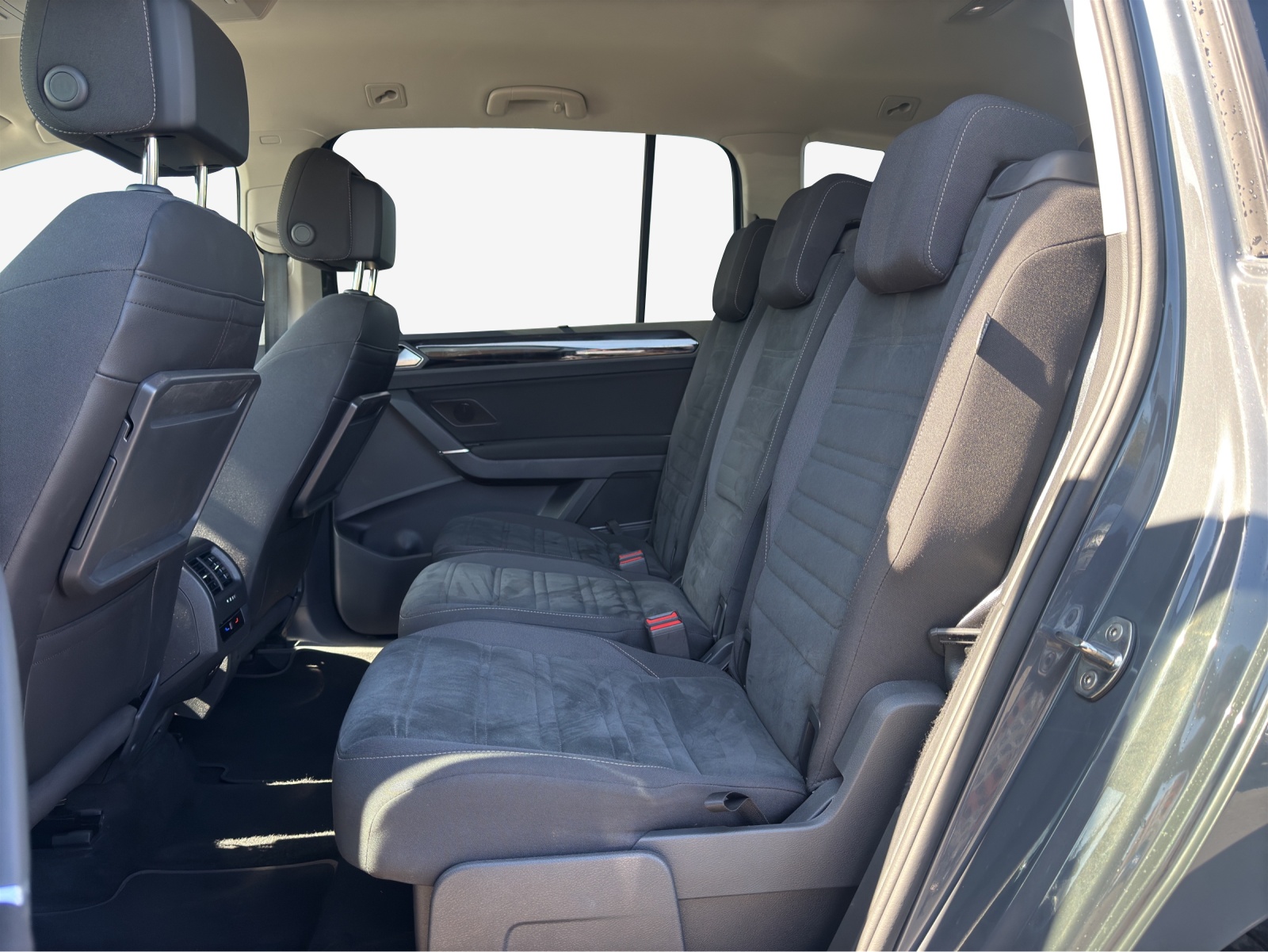 VW Touran 1.5 TSI EVO Highline DSG-image-11