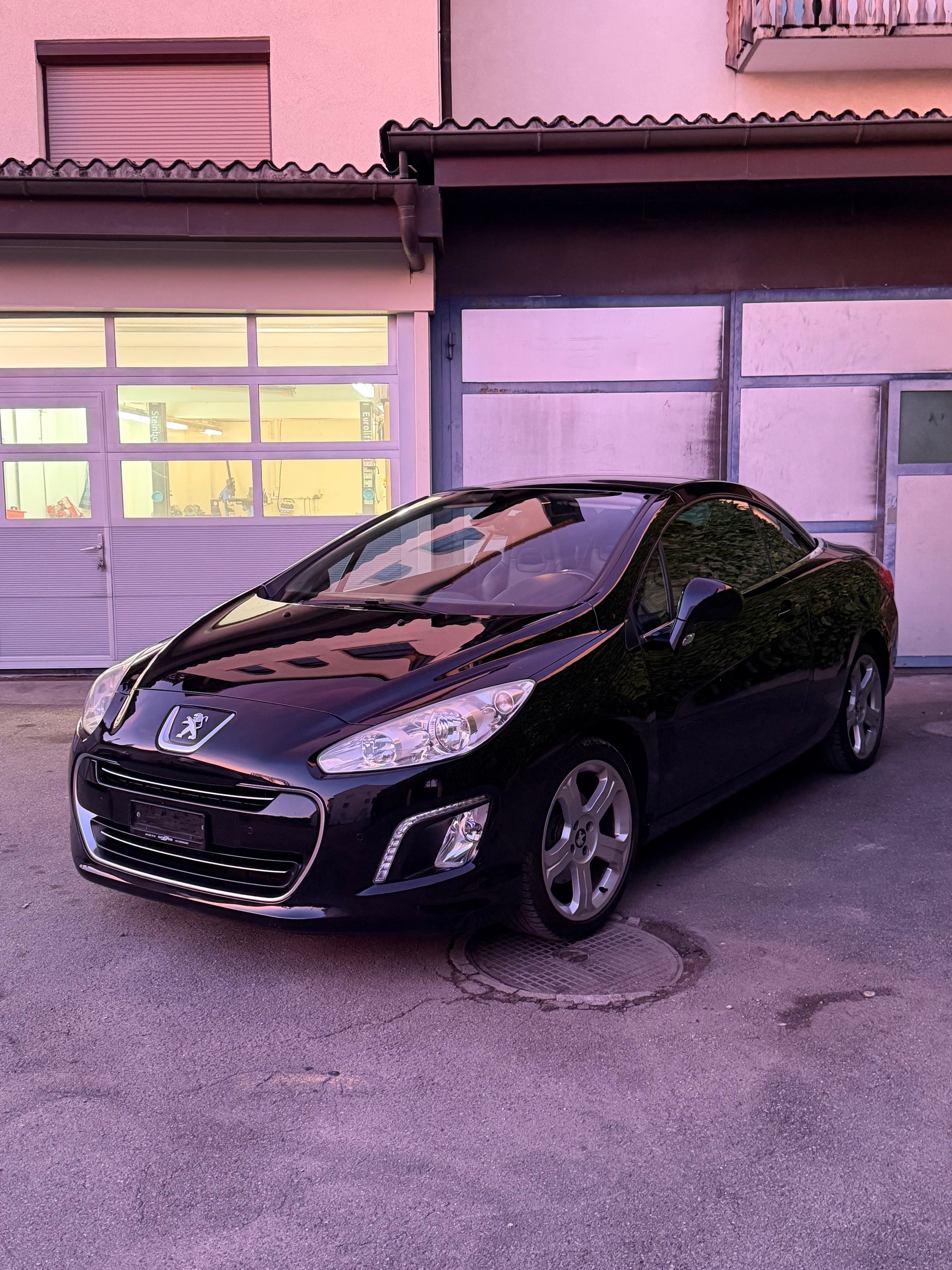 PEUGEOT 308 CC 1.6 16V Turbo Allure-image-0