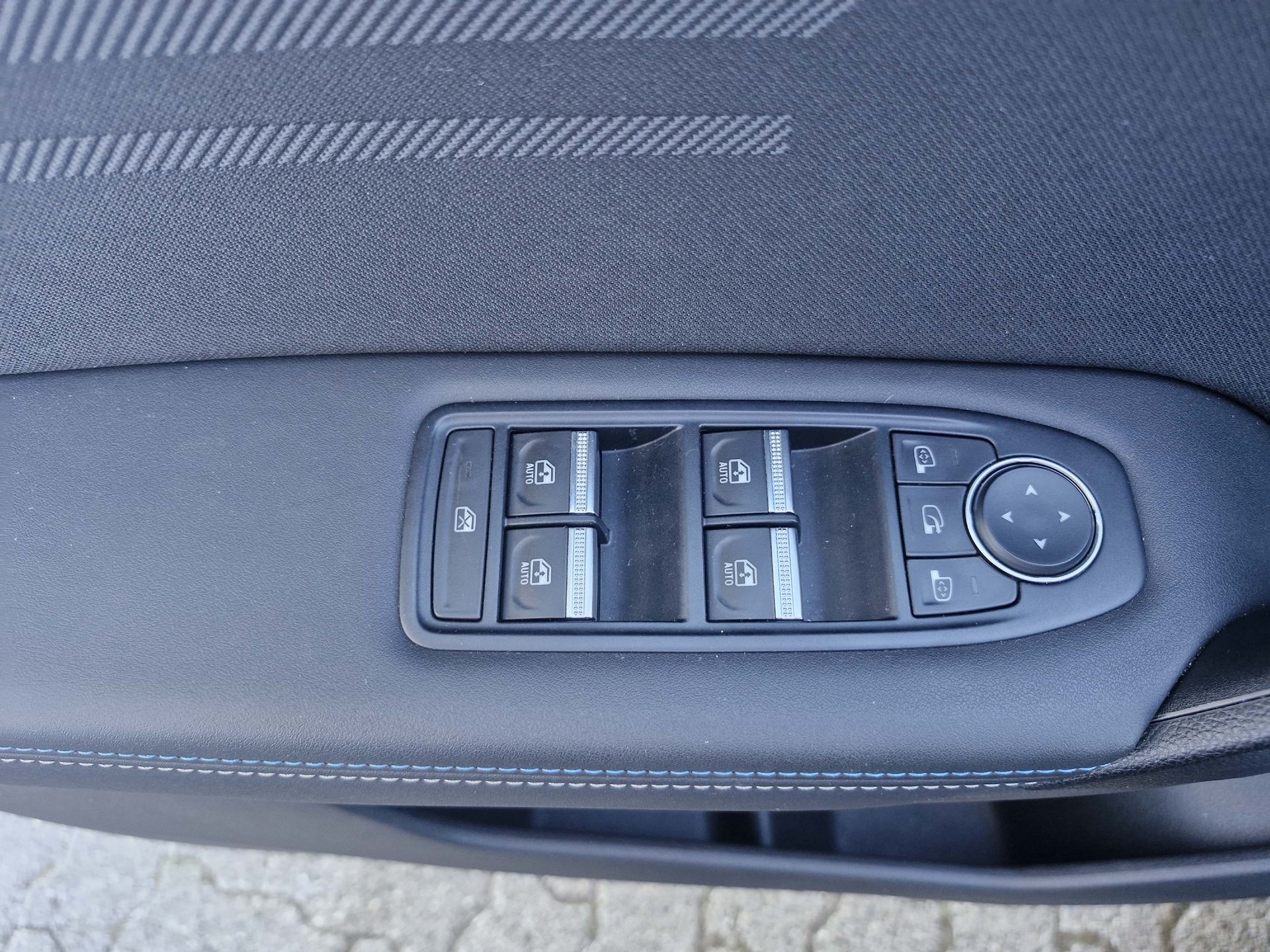 RENAULT Symbioz 1.6 E-Tech esprit Alpine-image-15