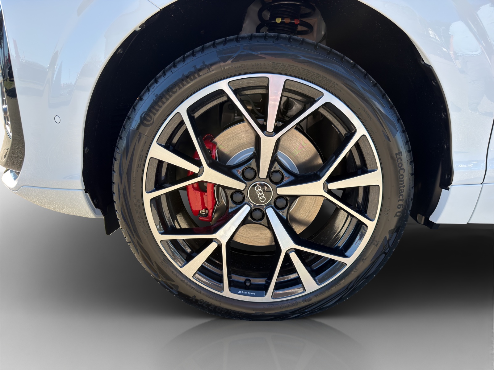 AUDI Q3 Sportback e-hybrid 200 kW S tronig-image-13