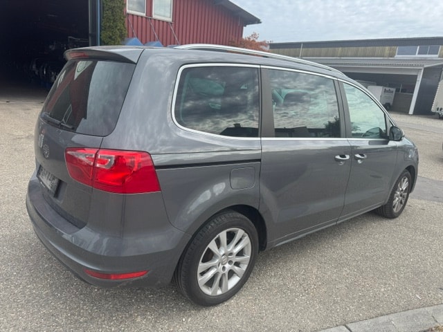 SEAT Alhambra 1.4 TSI Style Eco DSG-image-3