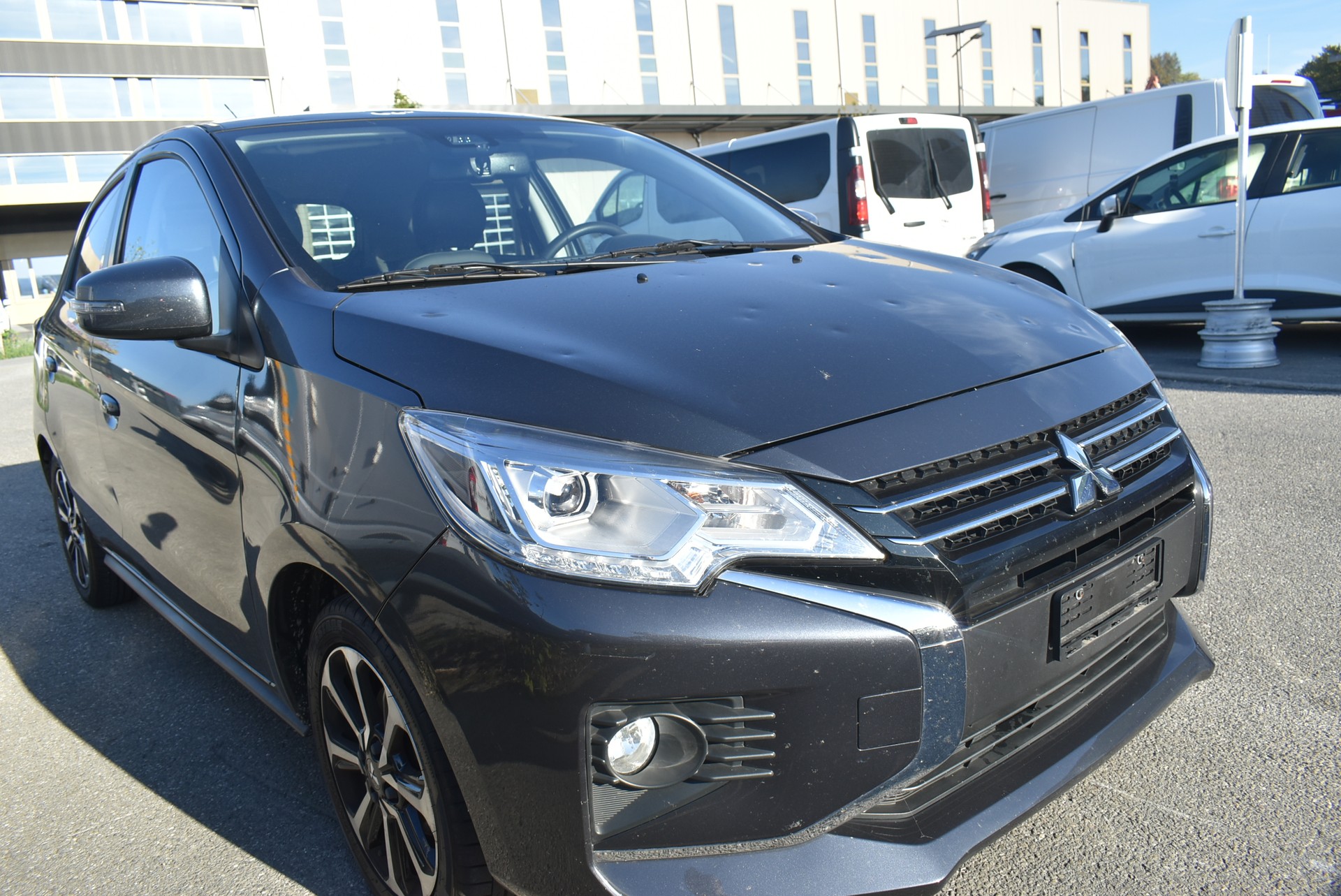 MITSUBISHI Space Star 1.2 CVT Intense-image-2
