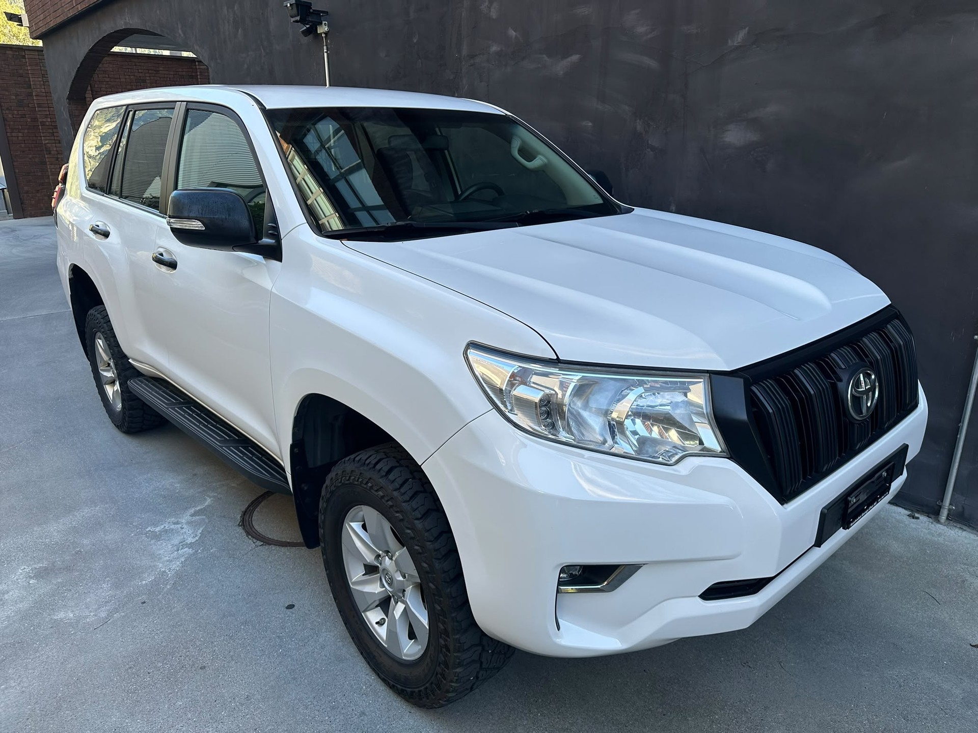 TOYOTA Land Cruiser 2.8TD Comfort Automatic-image-4