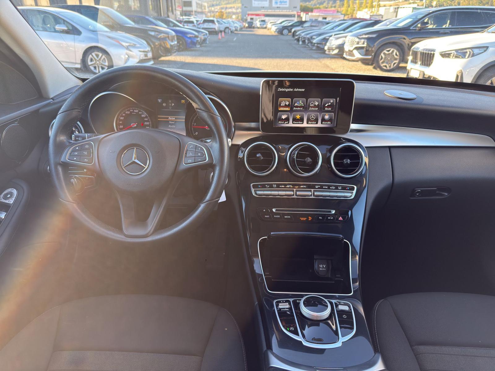 MERCEDES-BENZ C-Klasse S205 Kombi C 250 d Exclusive 4m-image-11